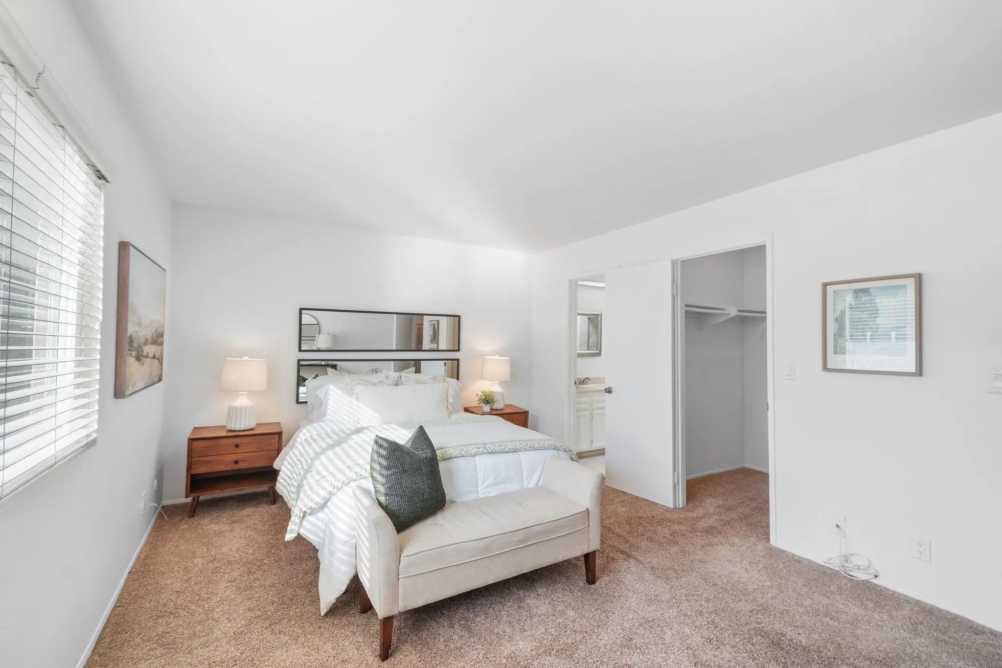 5430 Linda Vista Unit 7