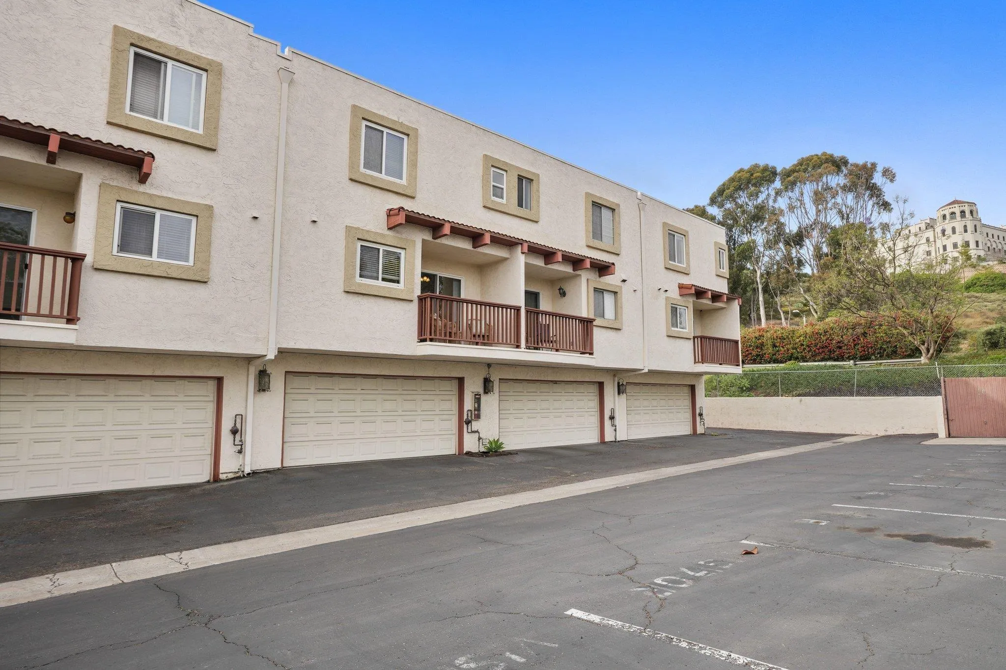 5430 Linda Vista Unit 7