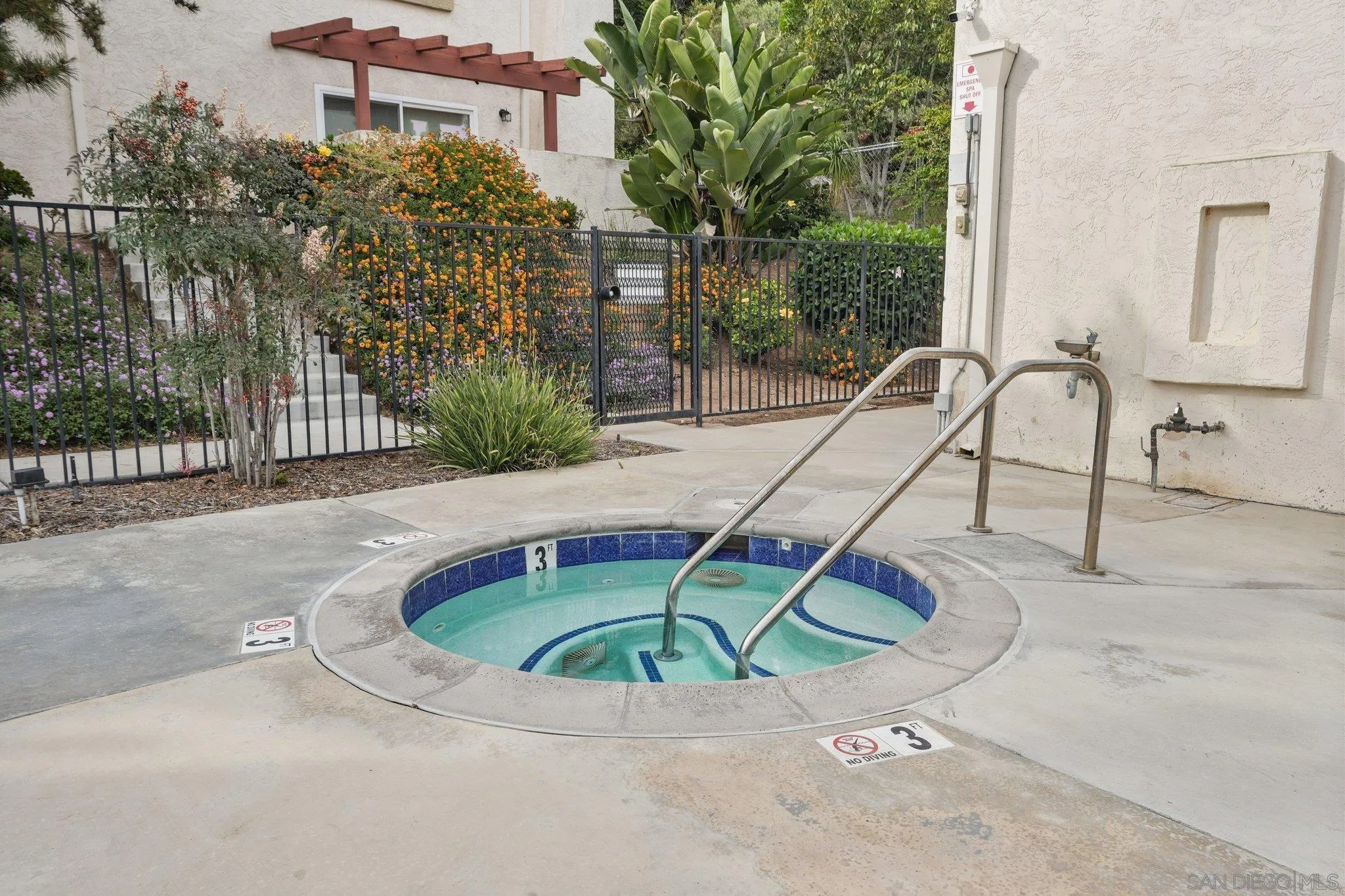 5430 Linda Vista Unit 7