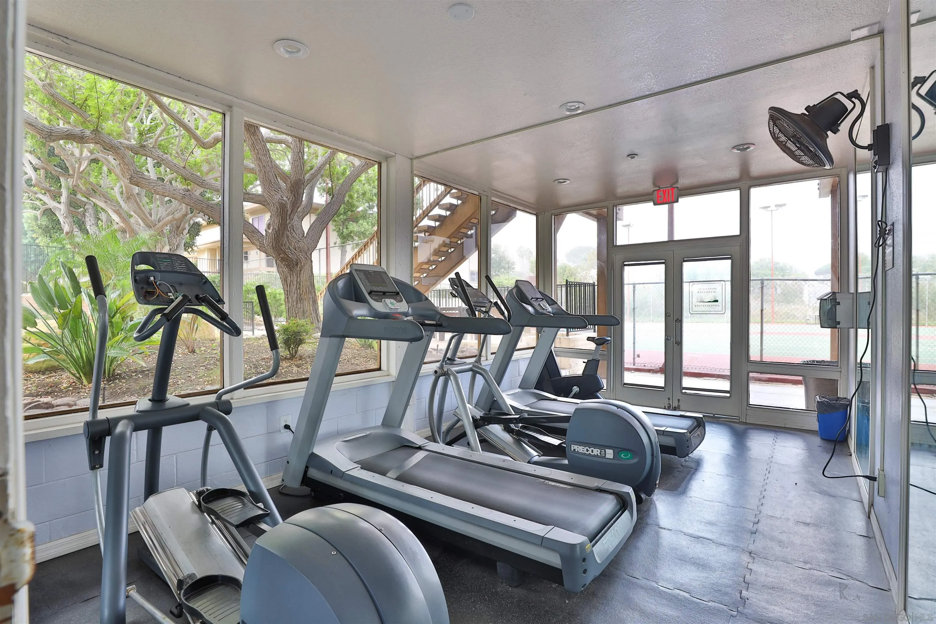 3982 Valeta Unit 273