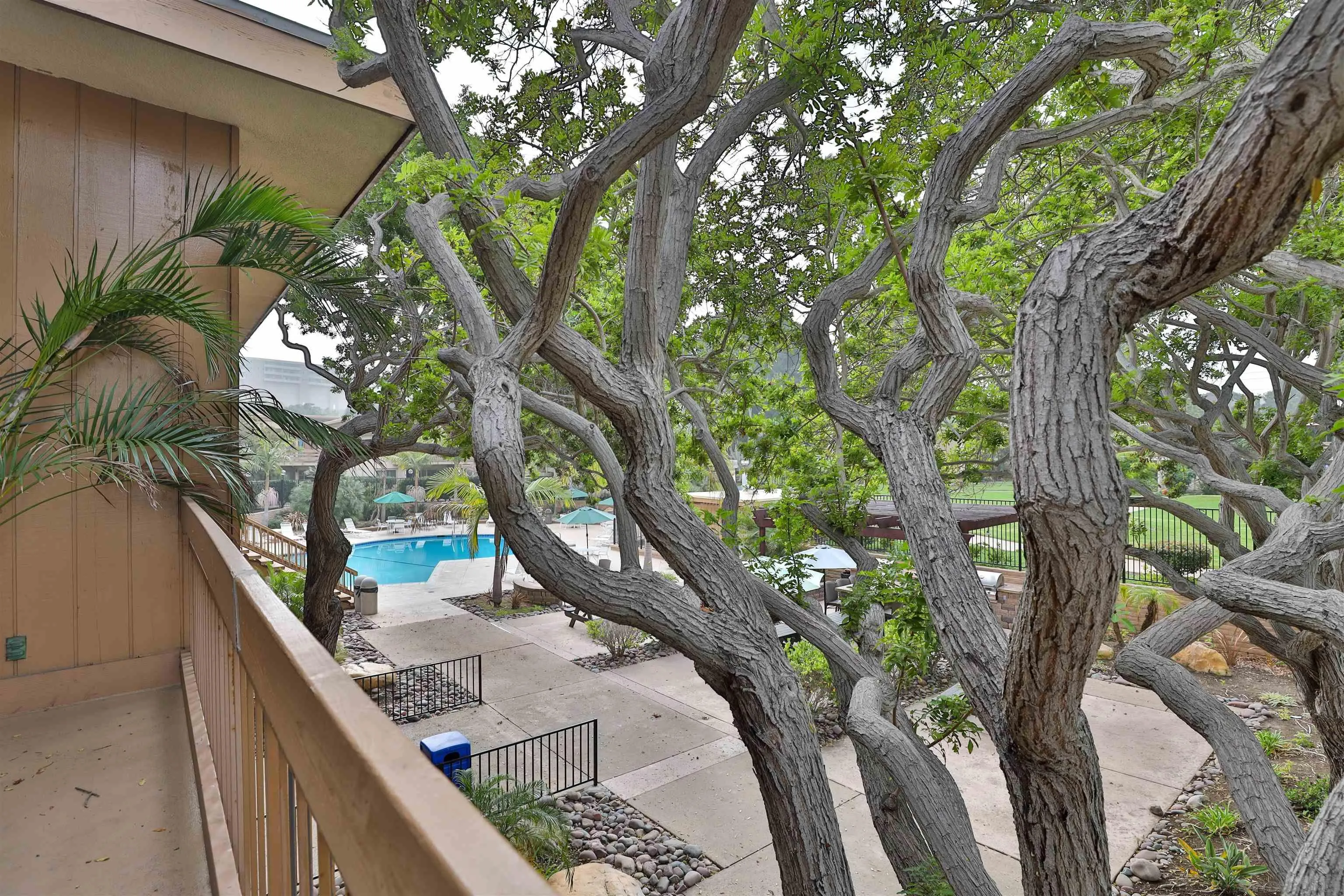 3982 Valeta Unit 273