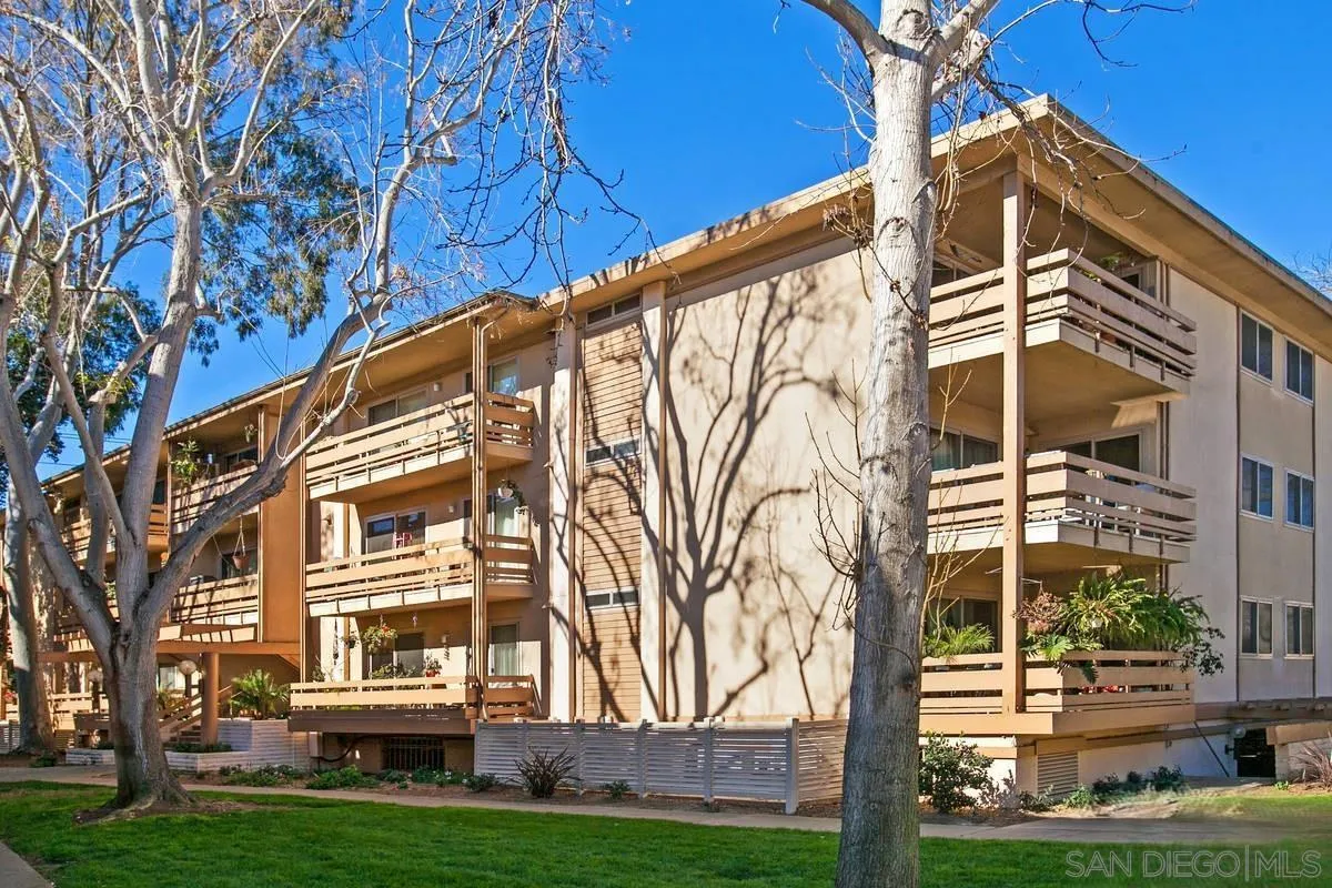 3982 Valeta Unit 273