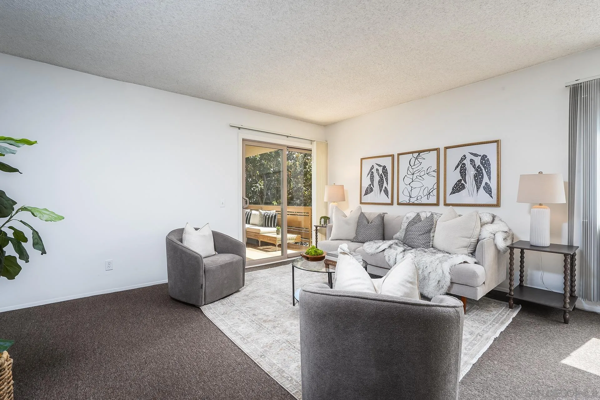 3982 Valeta Unit 273