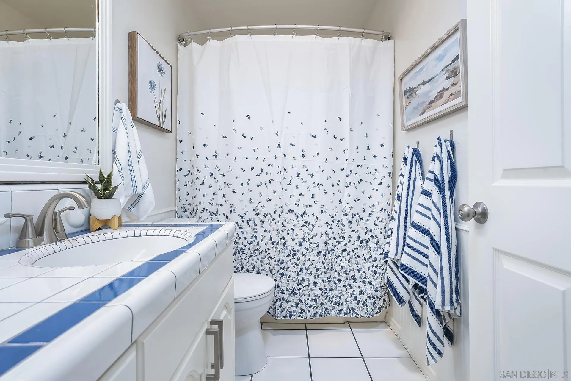 2232 Caminito Pajarito Unit 112