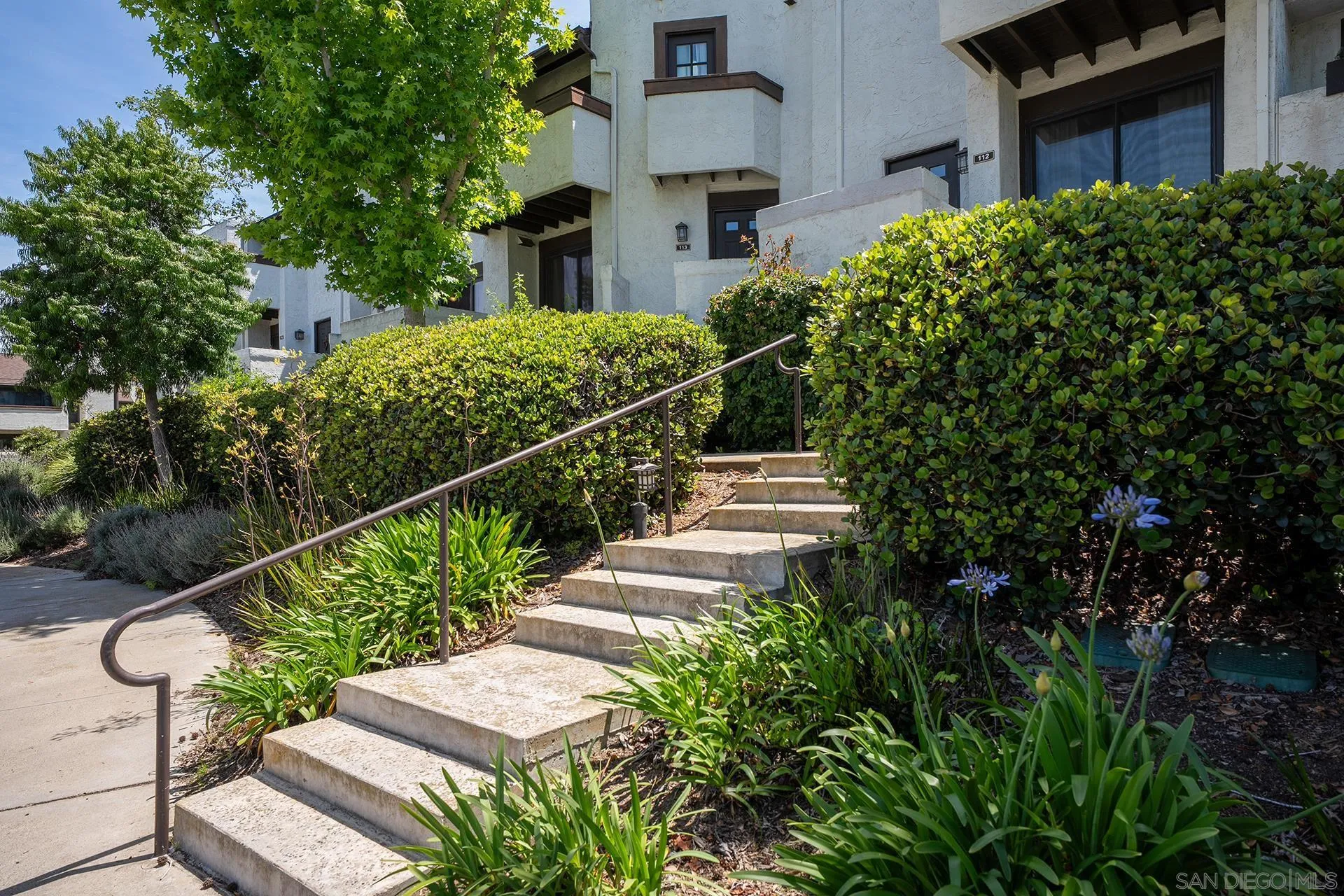 2232 Caminito Pajarito Unit 112