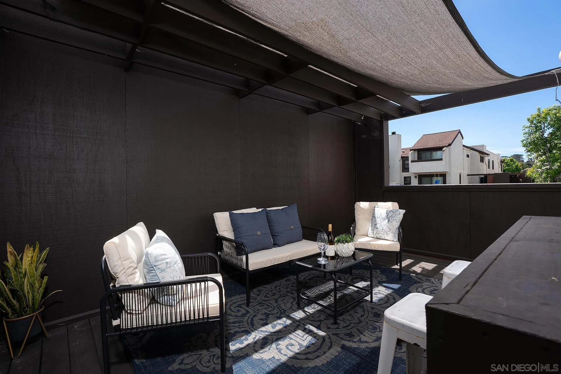 2232 Caminito Pajarito Unit 112