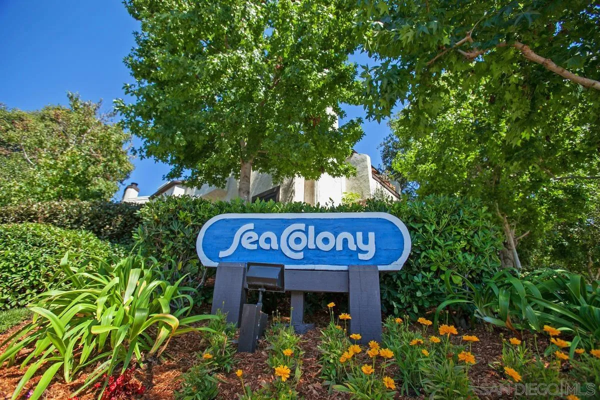 2232 Caminito Pajarito Unit 112