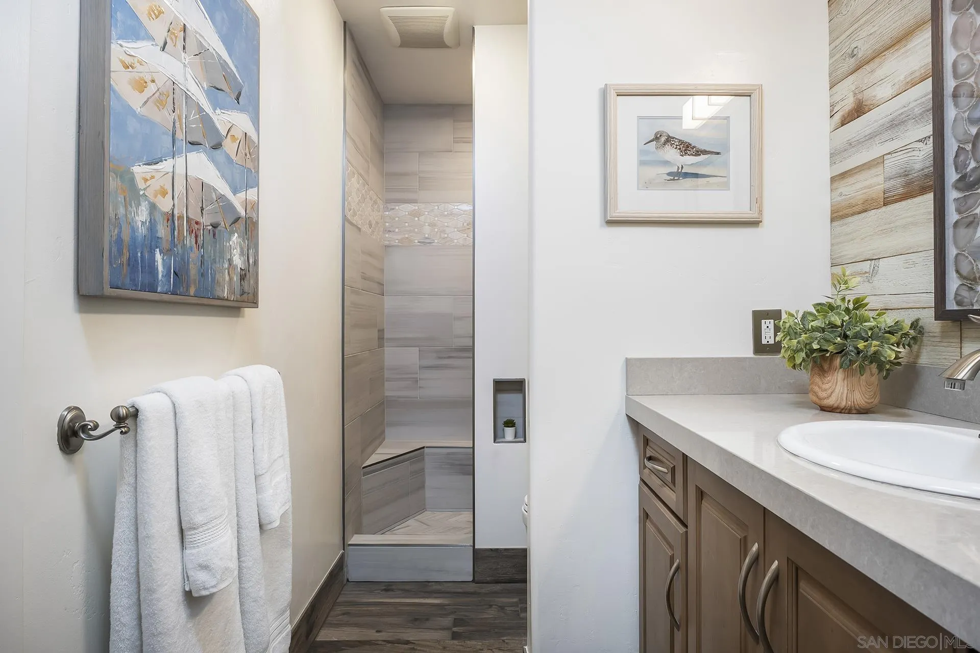 4878 Pescadero Ave Unit 102