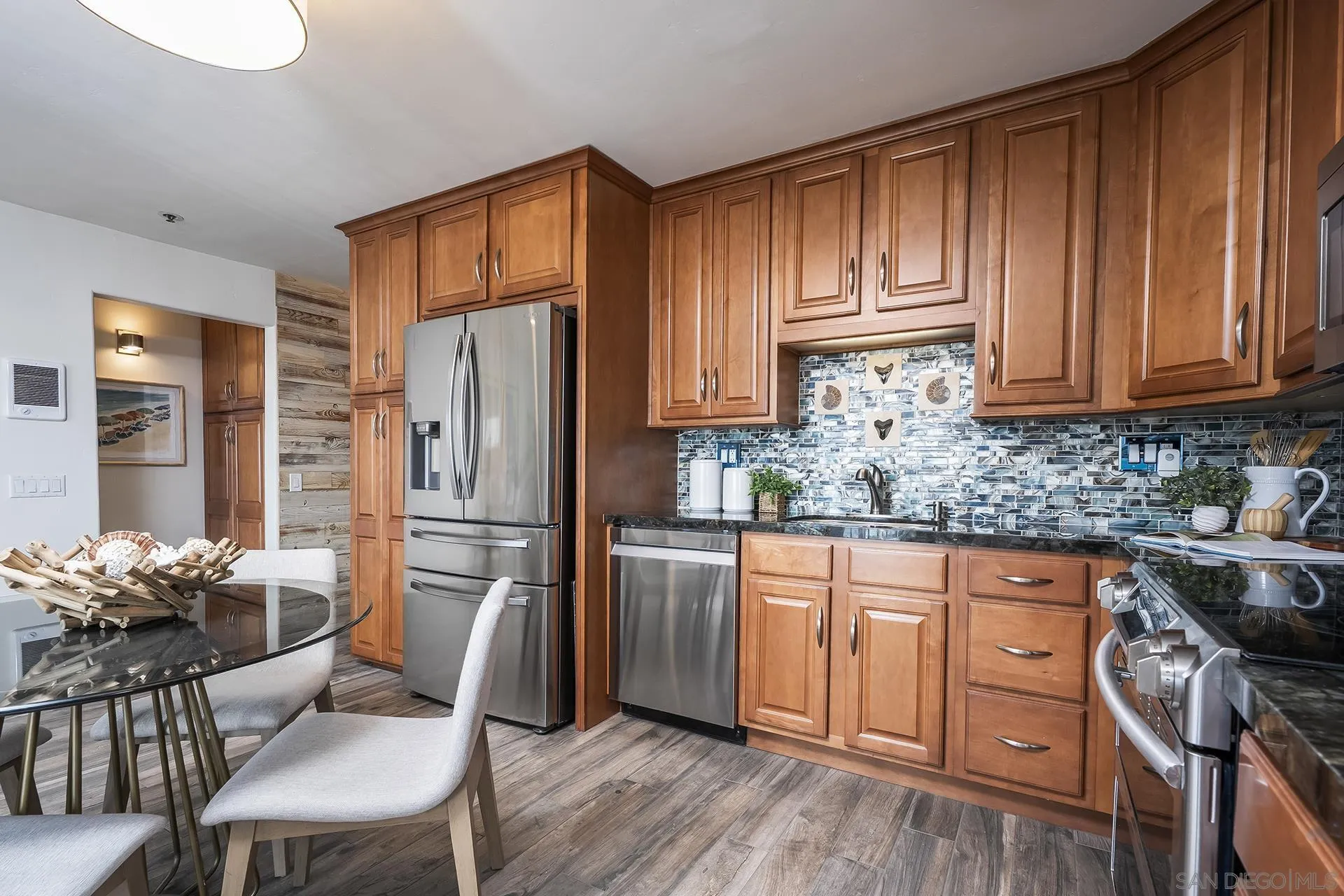 4878 Pescadero Ave Unit 102