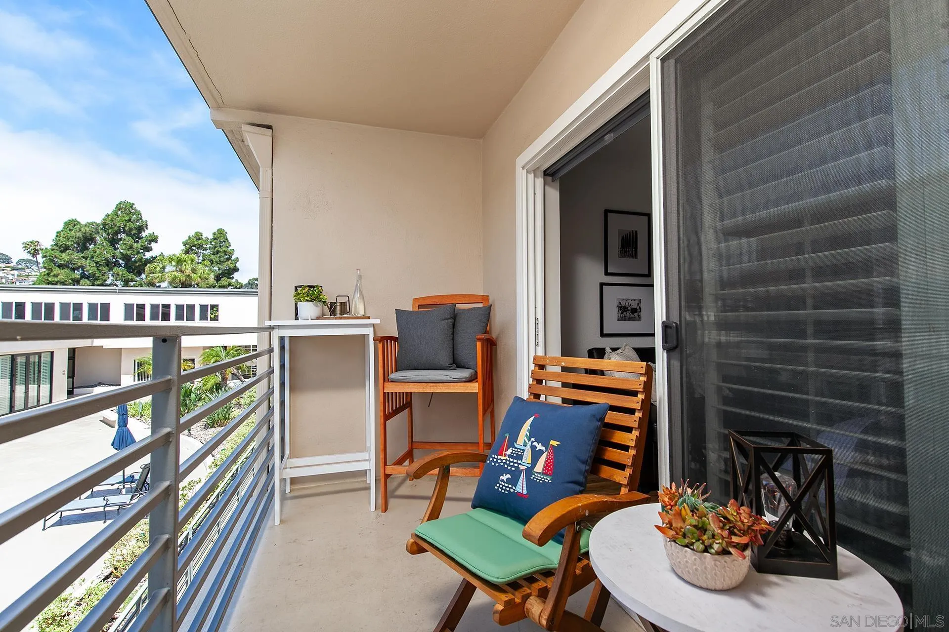 1021 Scott St Unit 225