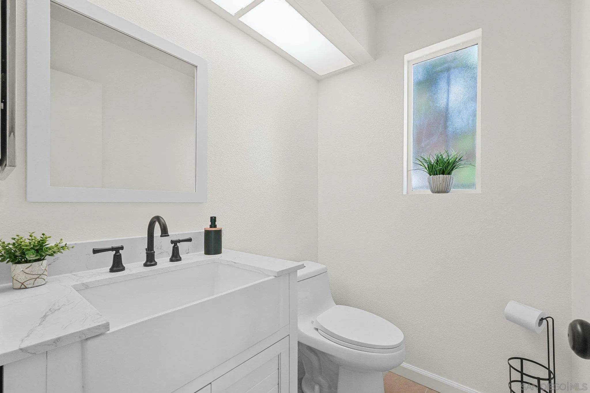 5430 Linda Vista Unit 30