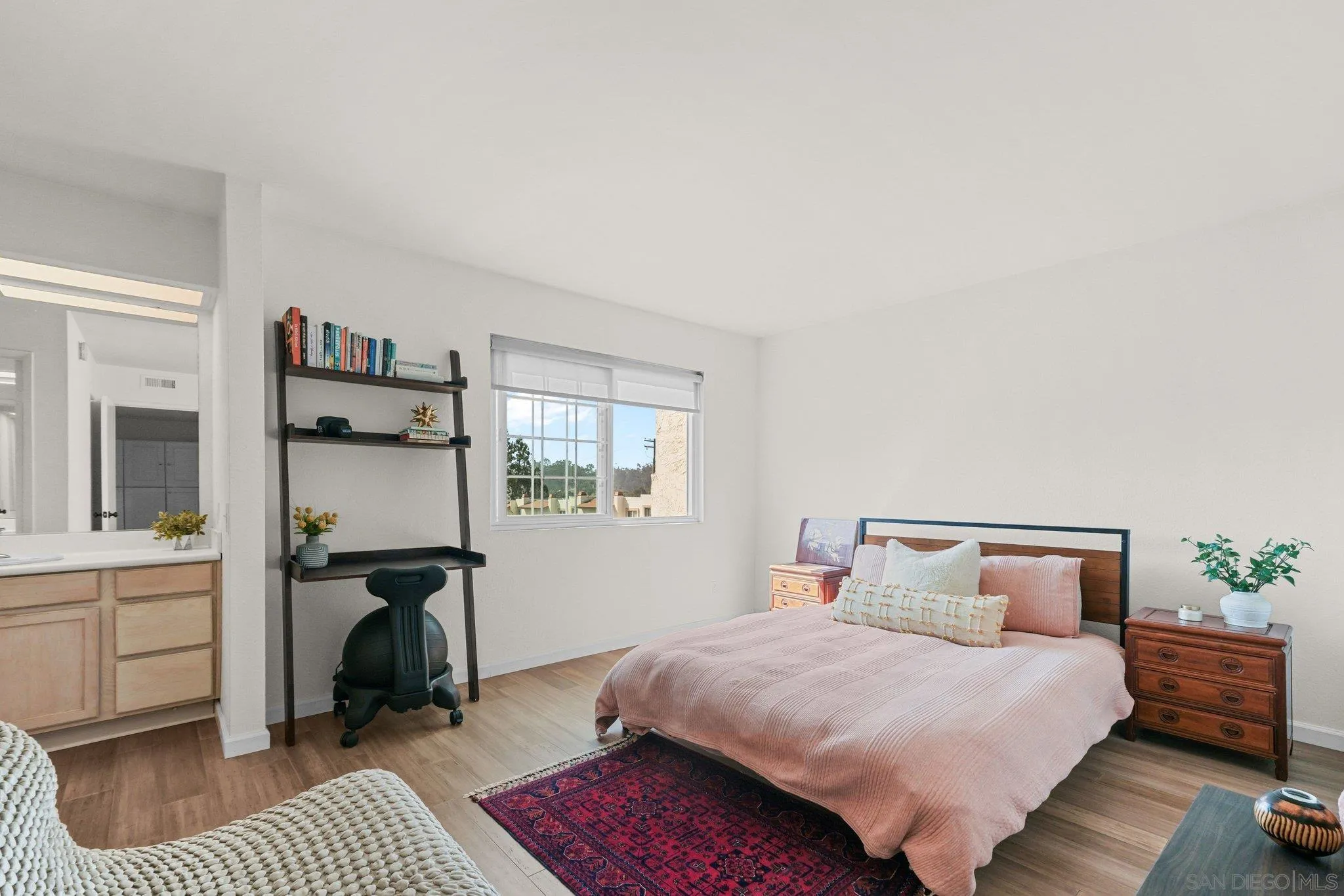 5430 Linda Vista Unit 30