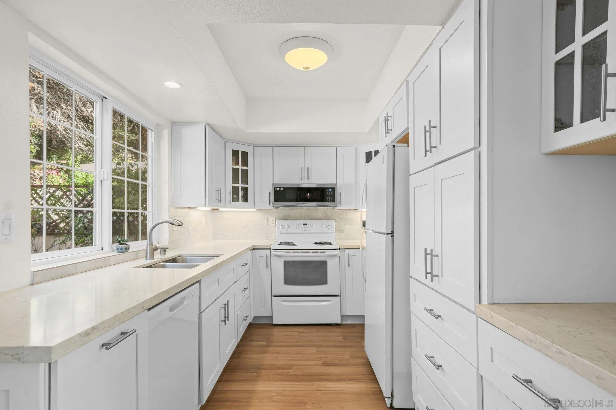5430 Linda Vista Unit 30