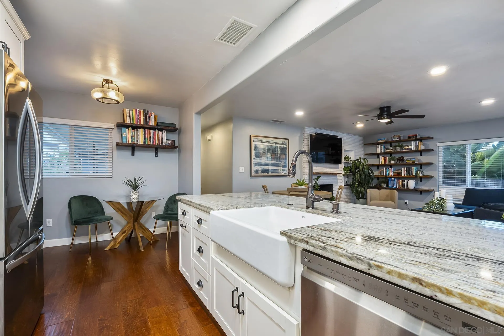 3115 Russell