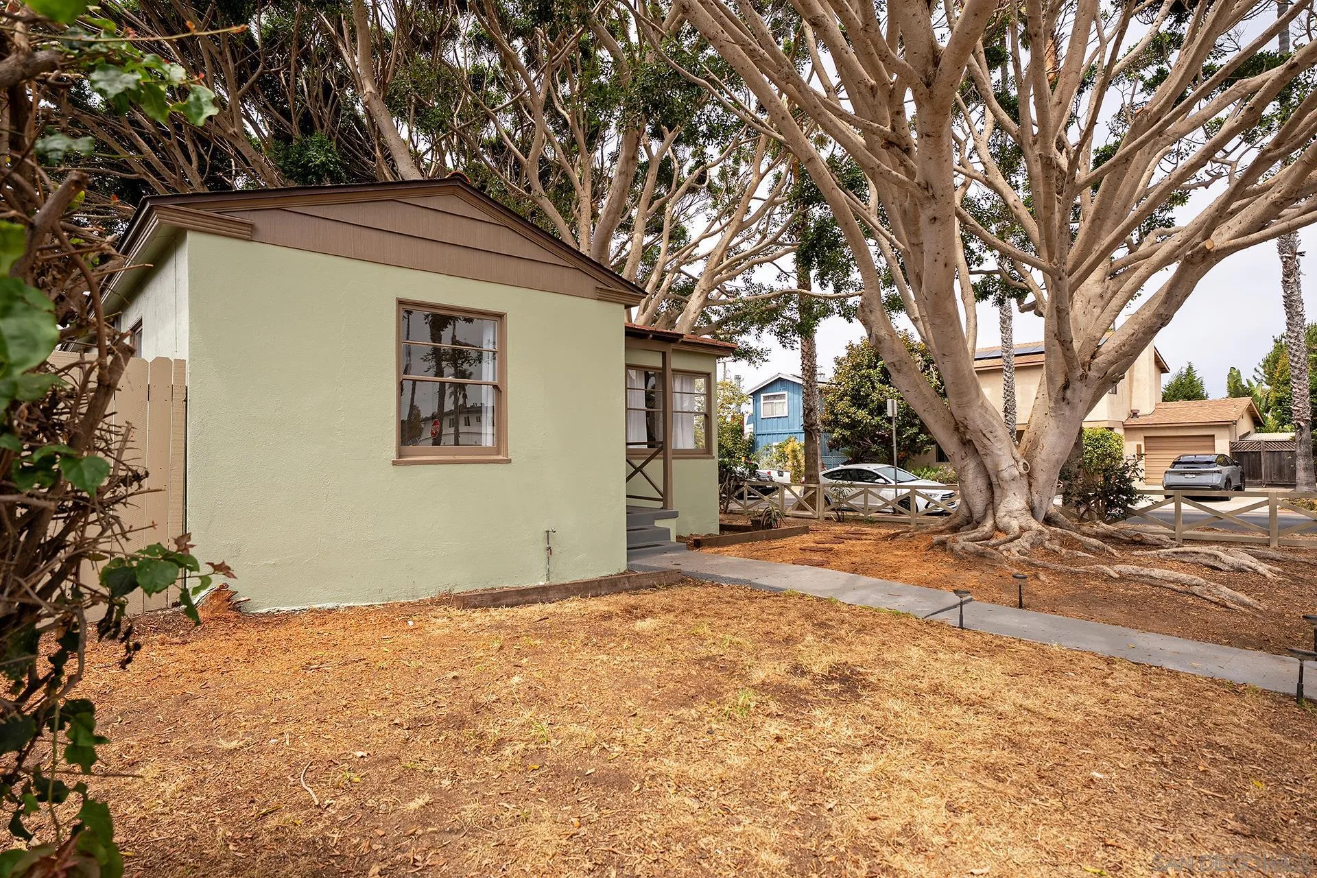 1537 Sunset Cliffs