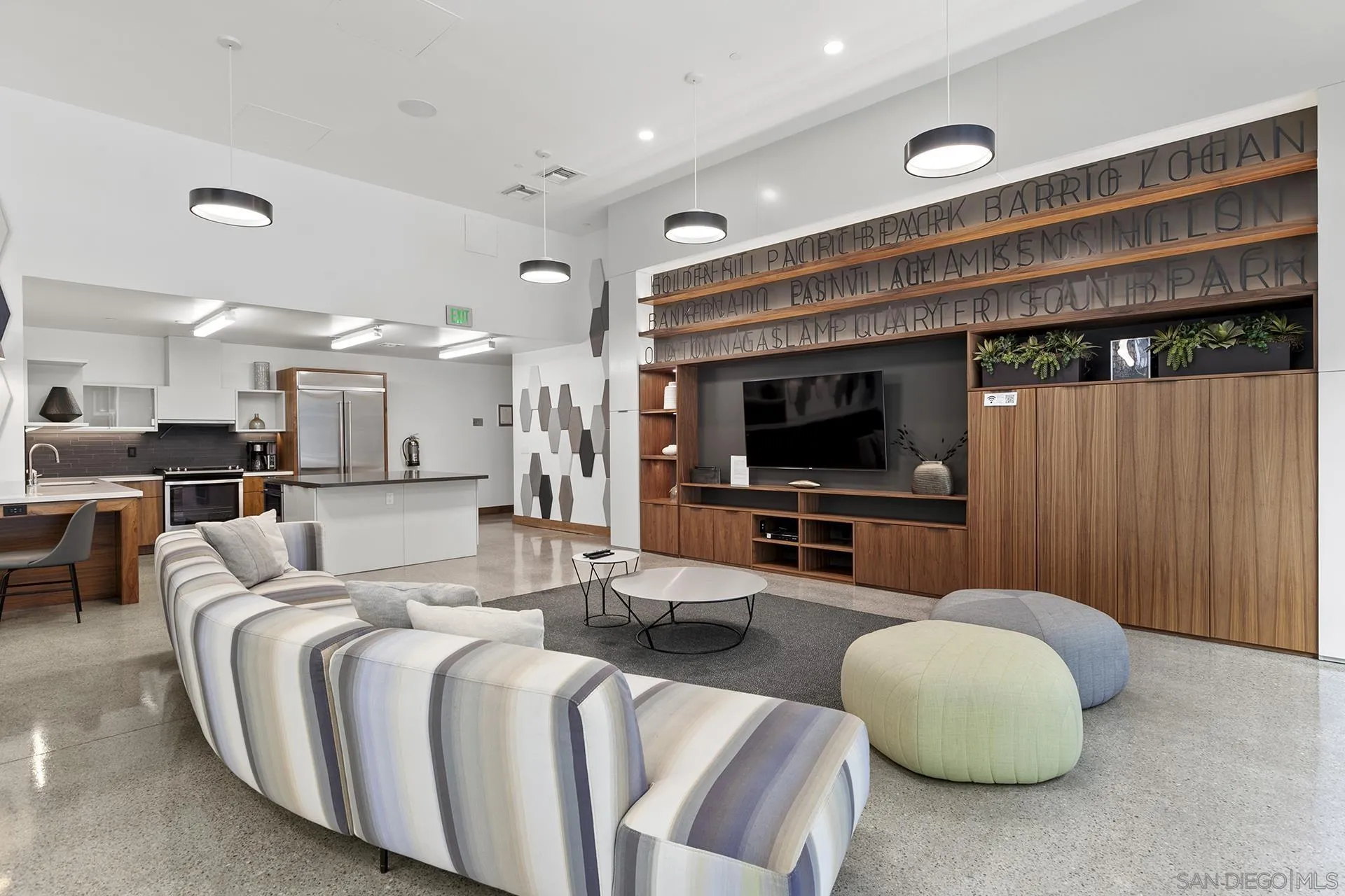 321 10th Ave Unit 2101