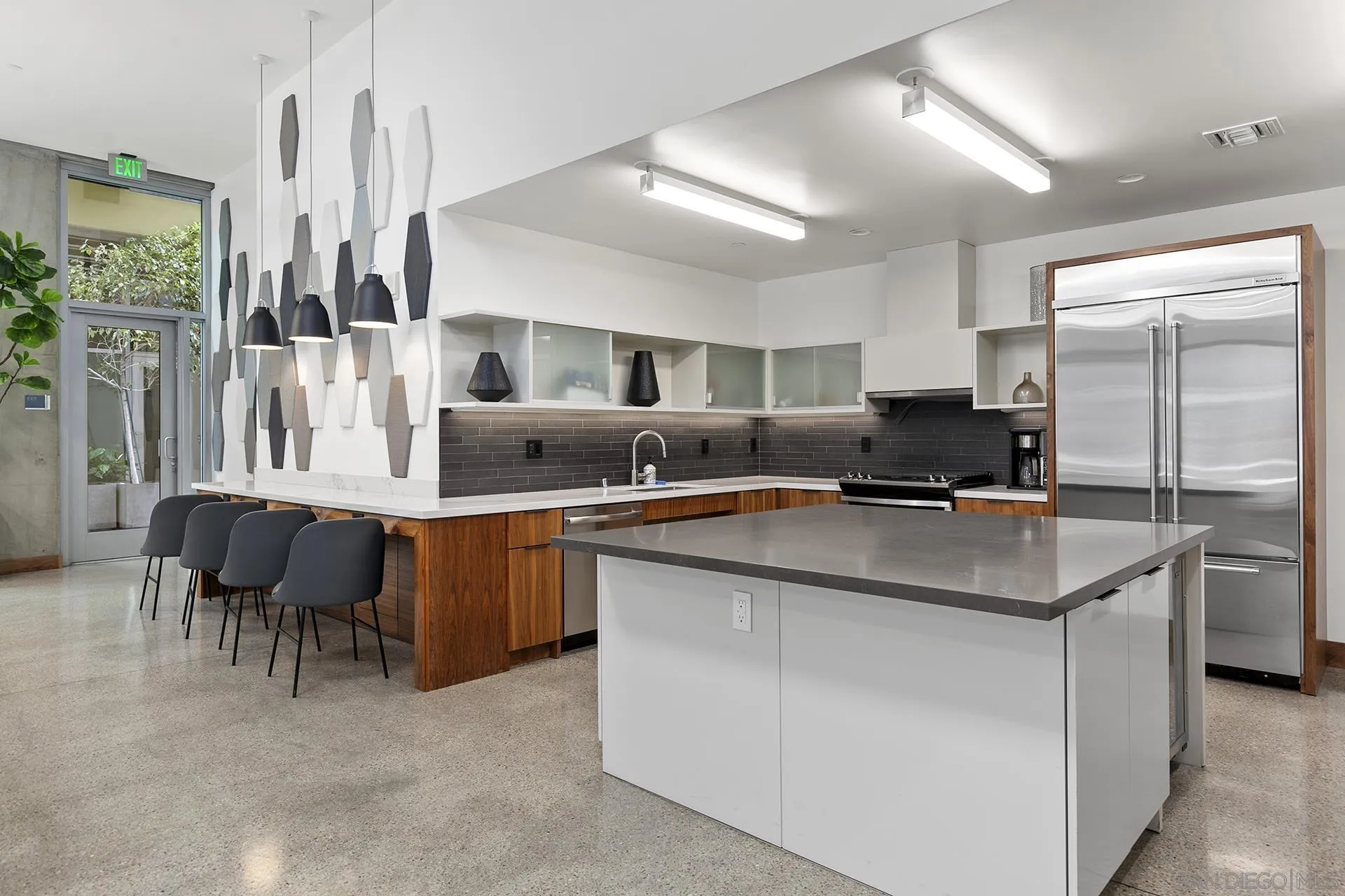 321 10th Ave Unit 2101