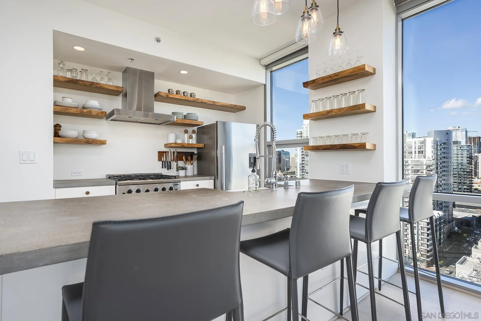 321 10th Ave Unit 2101