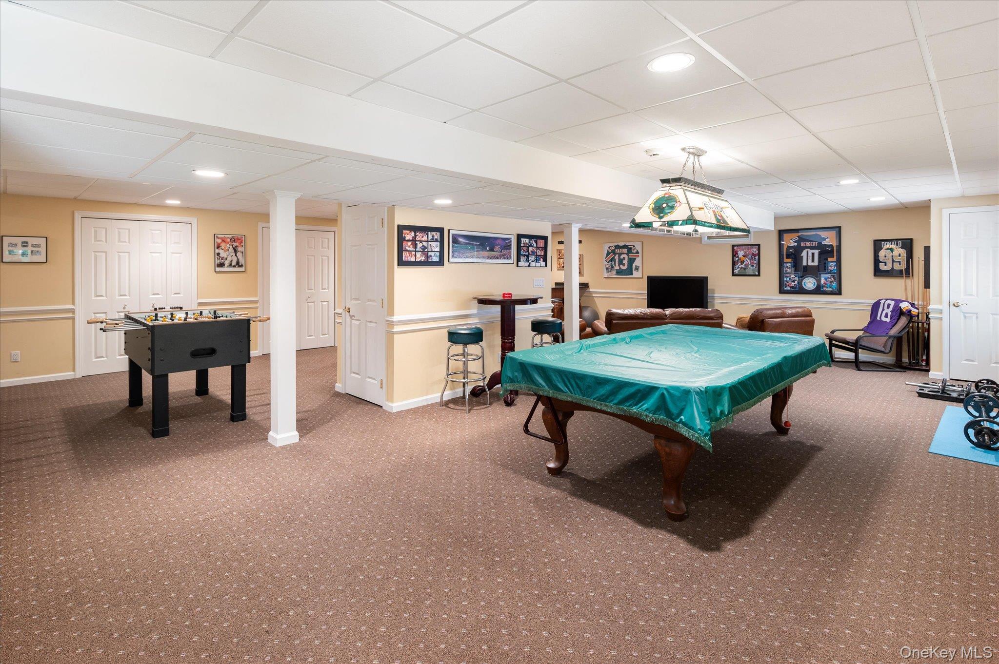 6 Theal Court