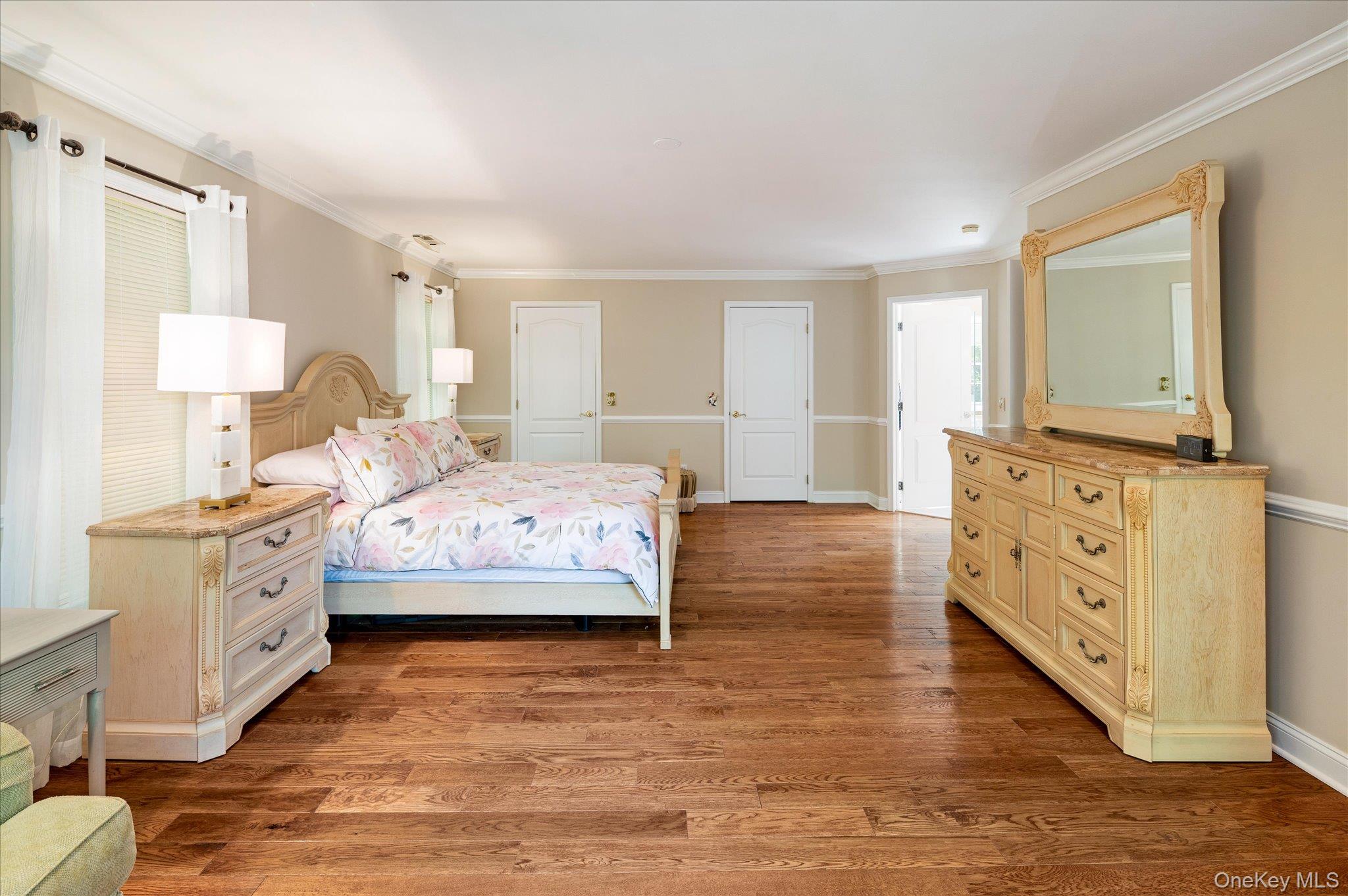 6 Theal Court