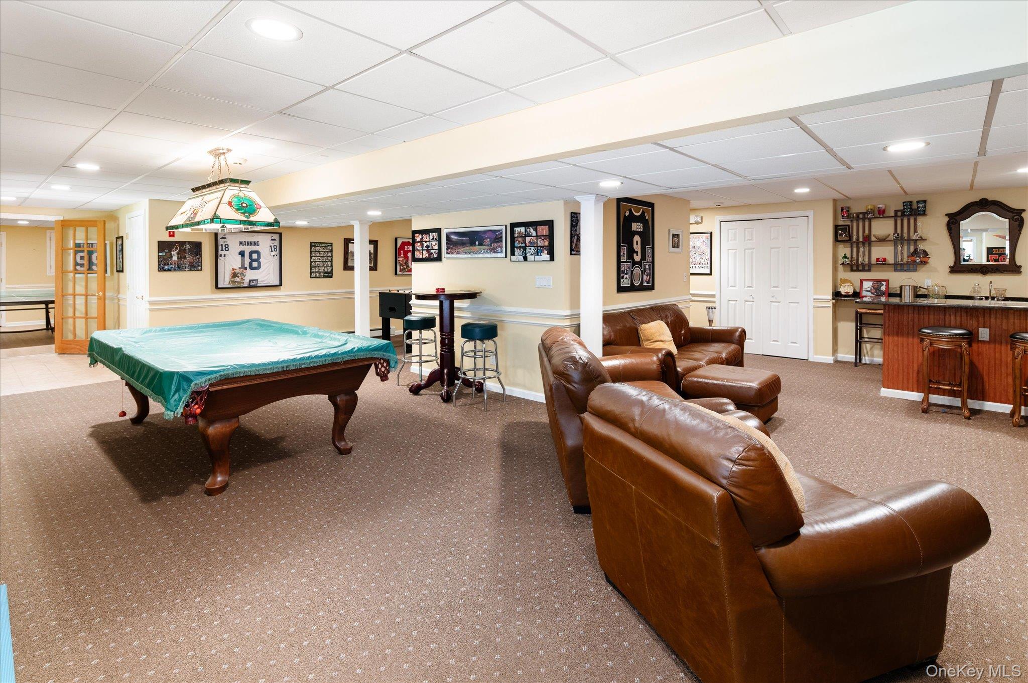6 Theal Court