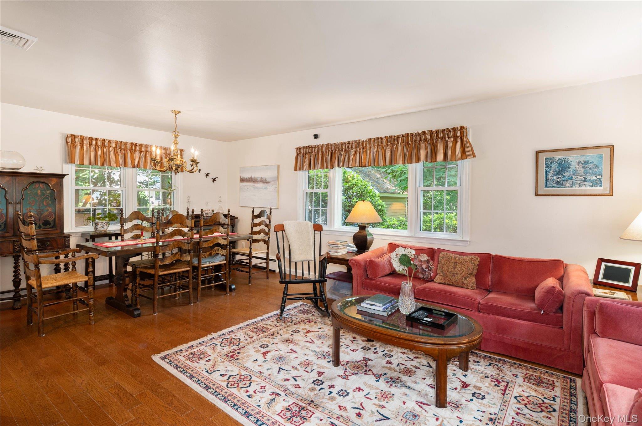 12 Lakeview Drive