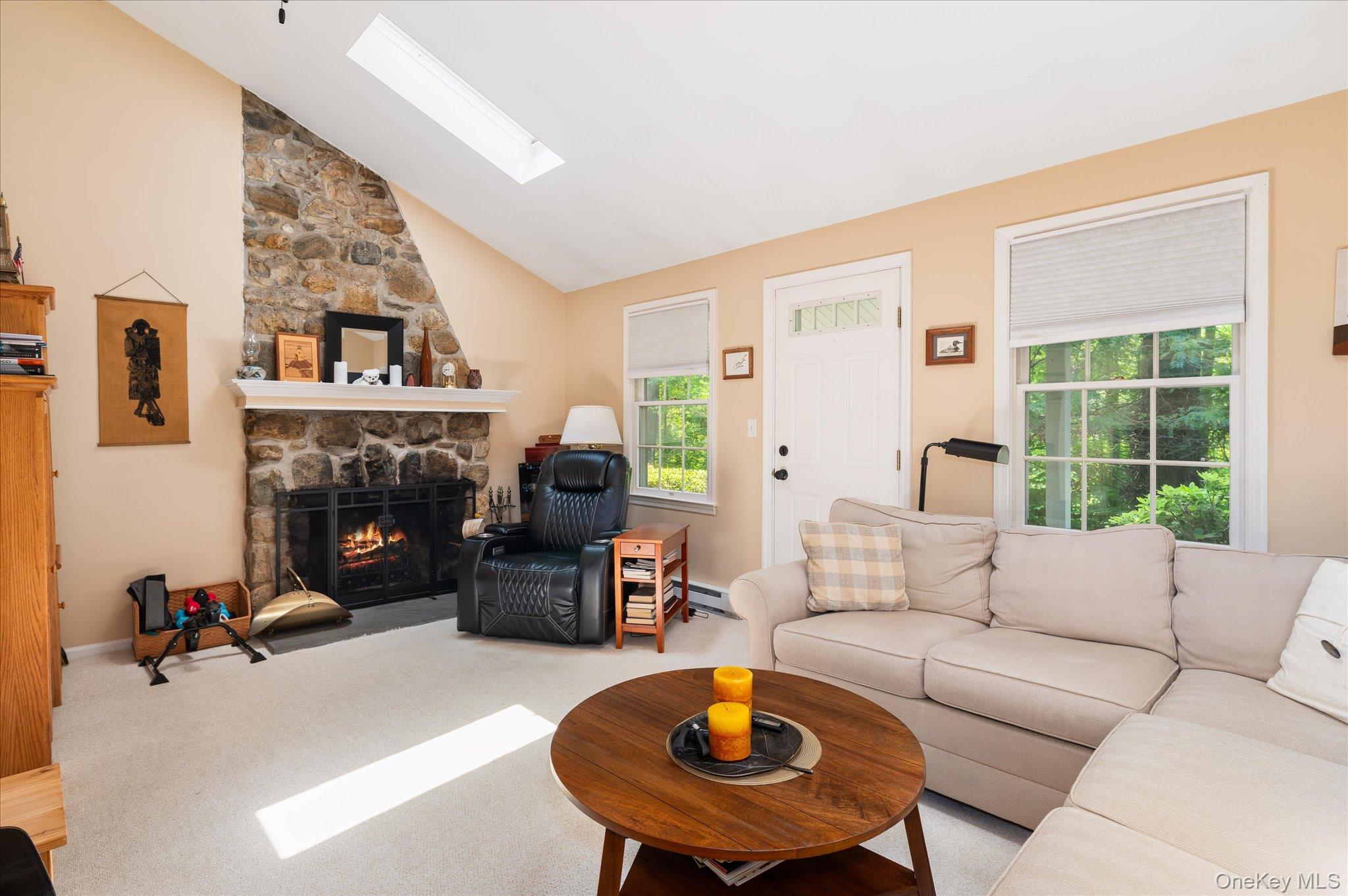 12 Lakeview Drive