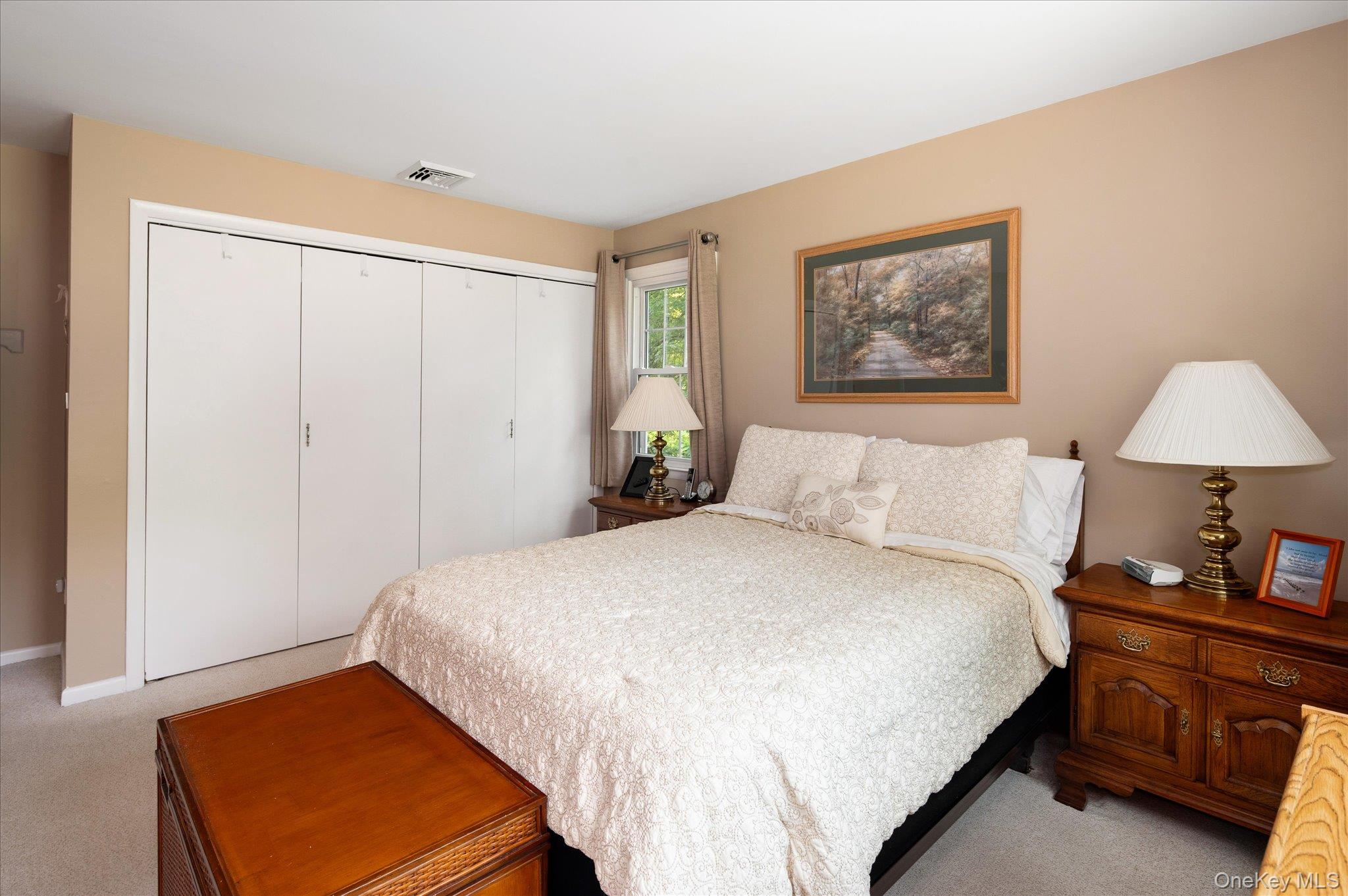 12 Lakeview Drive