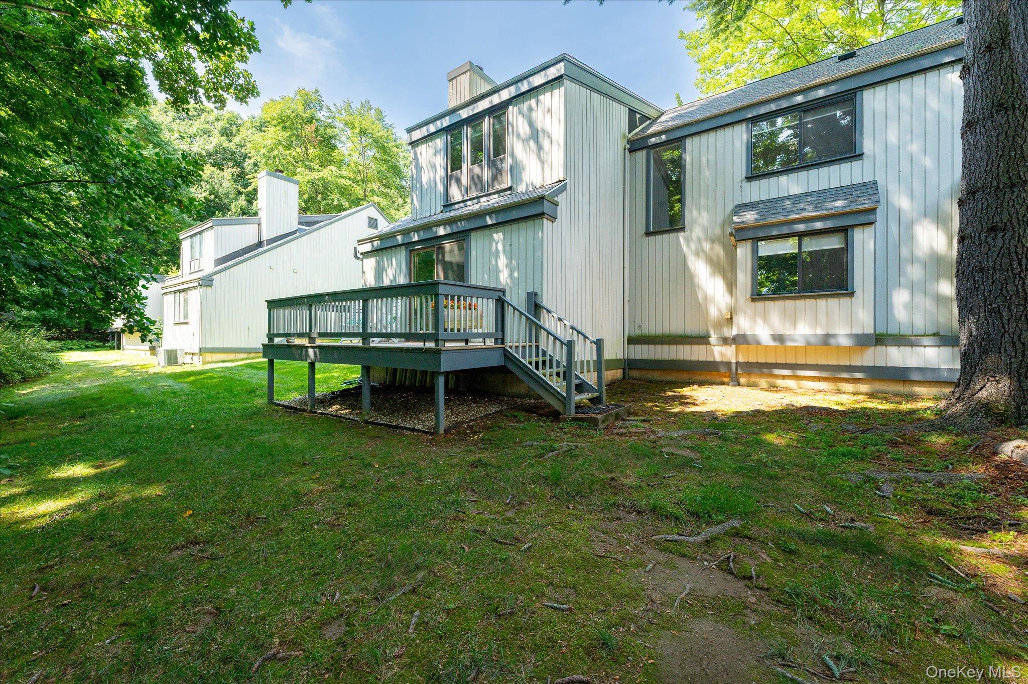 332 Heritage Hills Unit: B