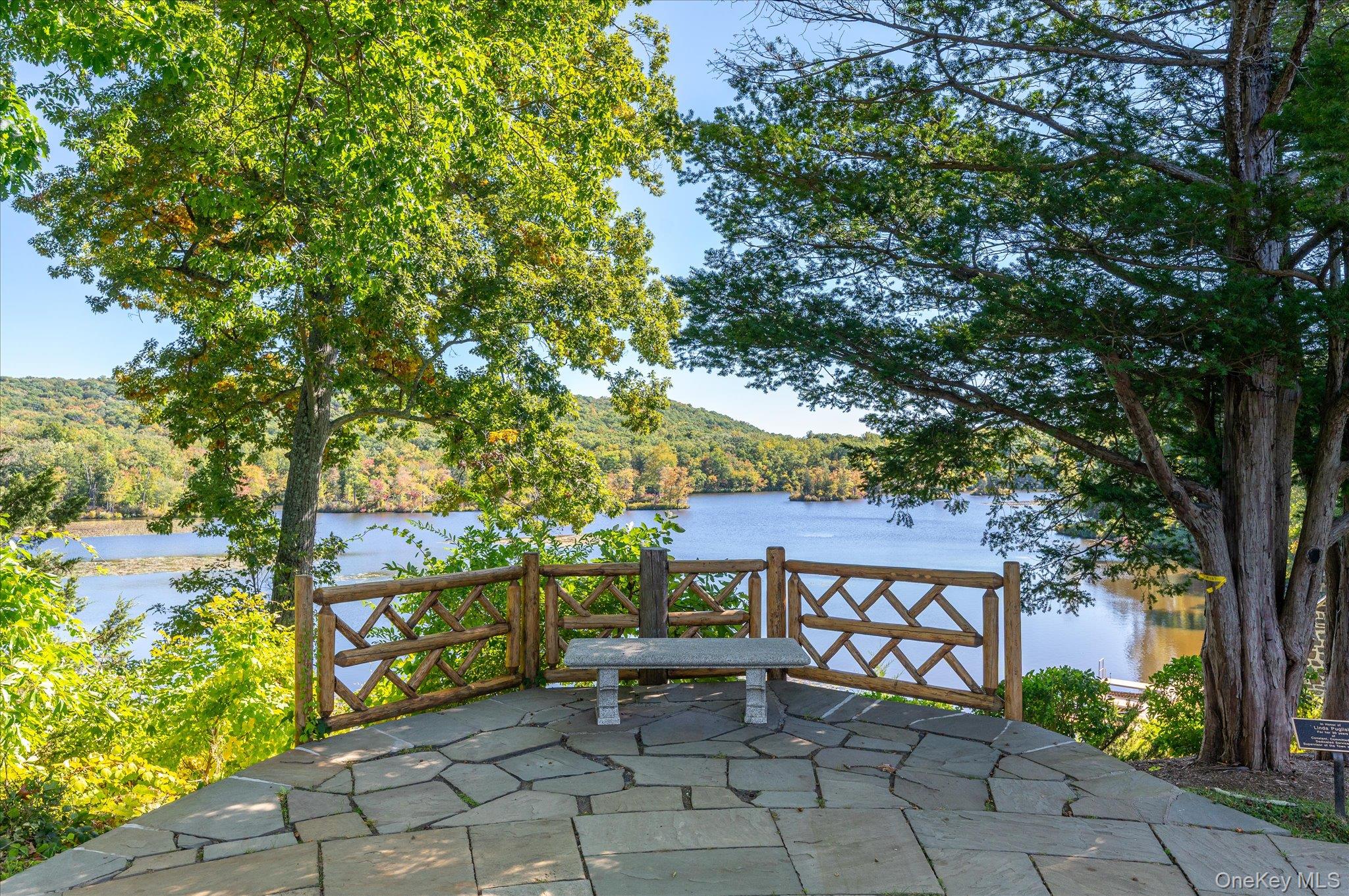 13 Bernheimer Lane