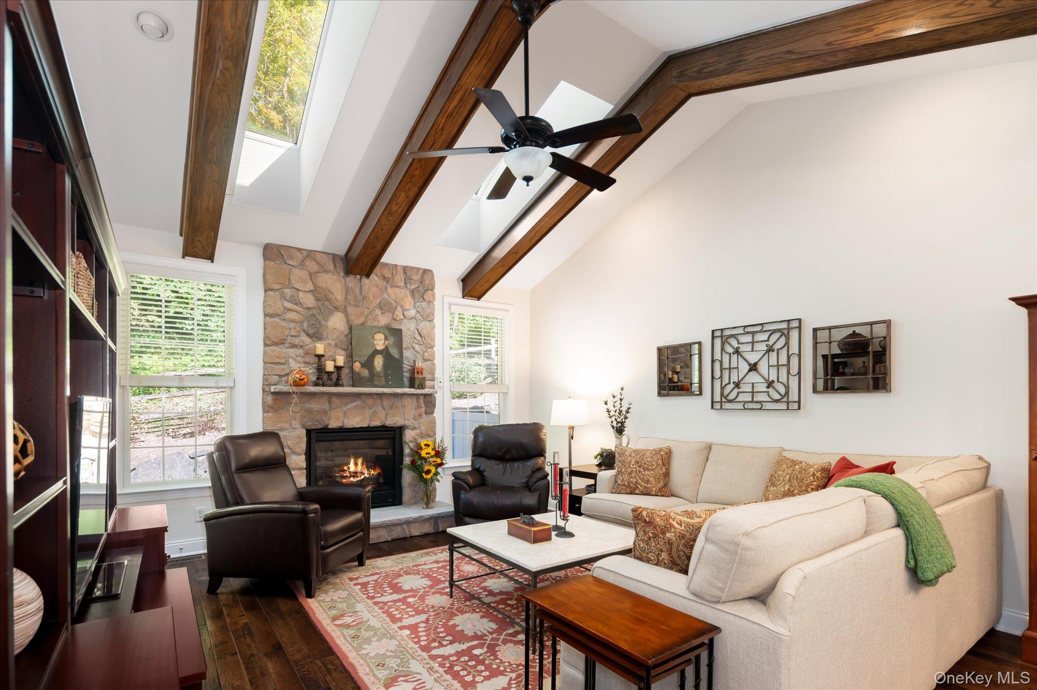 13 Bernheimer Lane