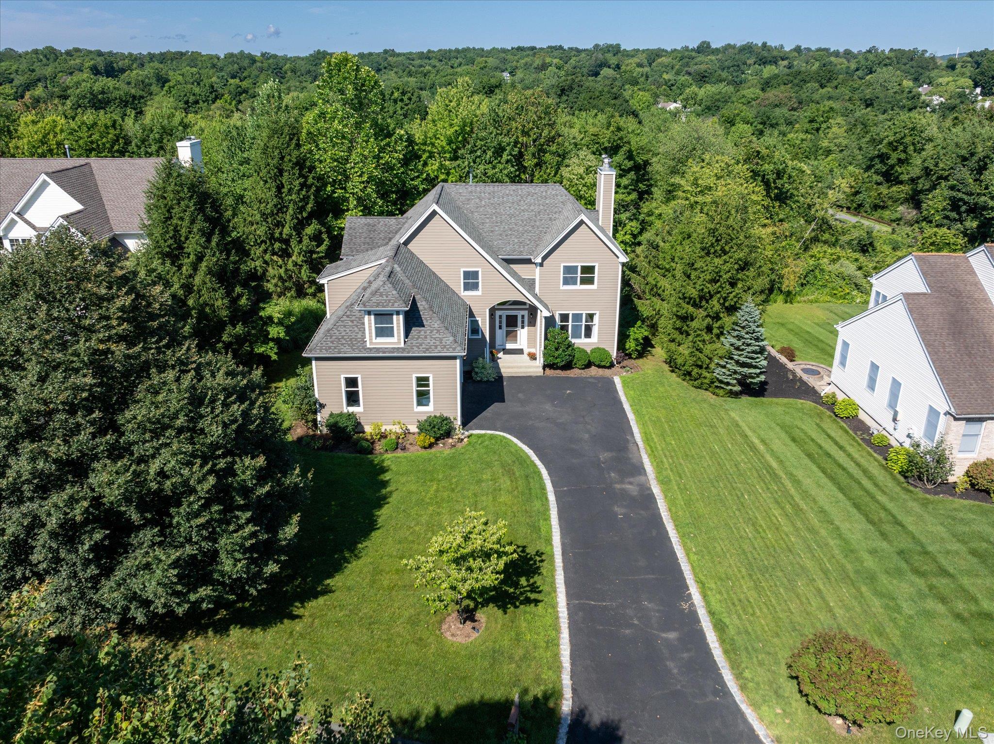 4 Harris Court