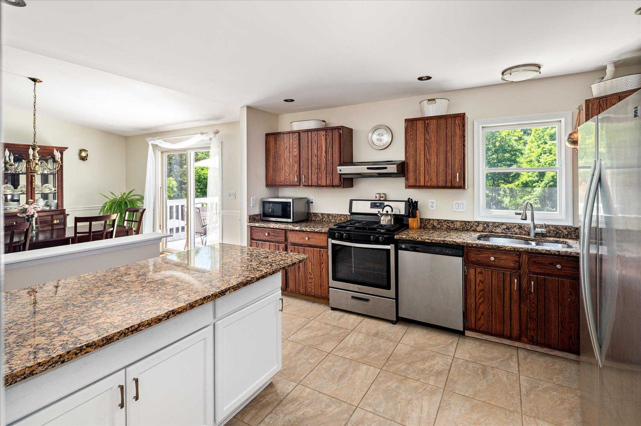 542 Peekskill Hollow Road