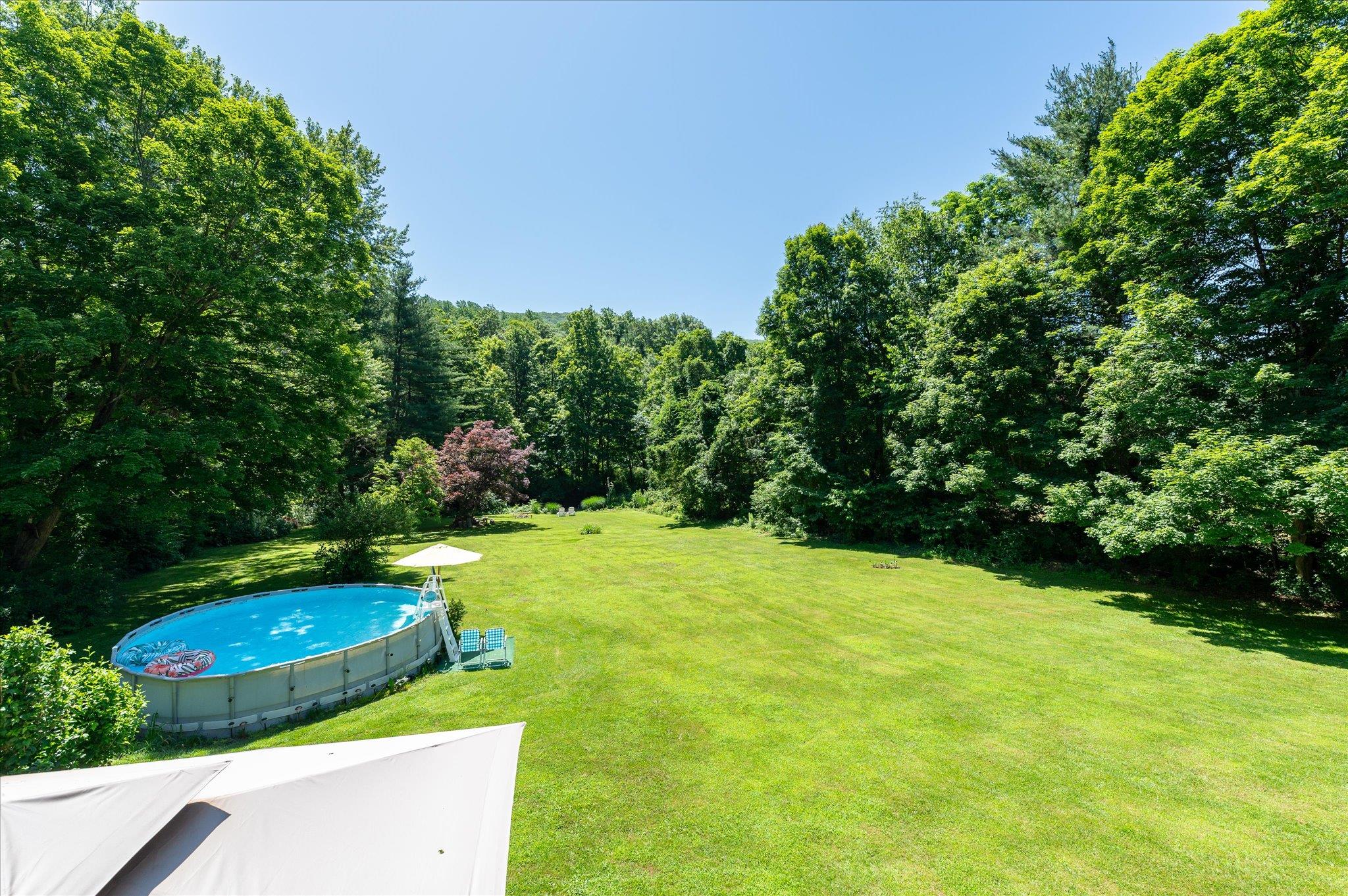 542 Peekskill Hollow Road