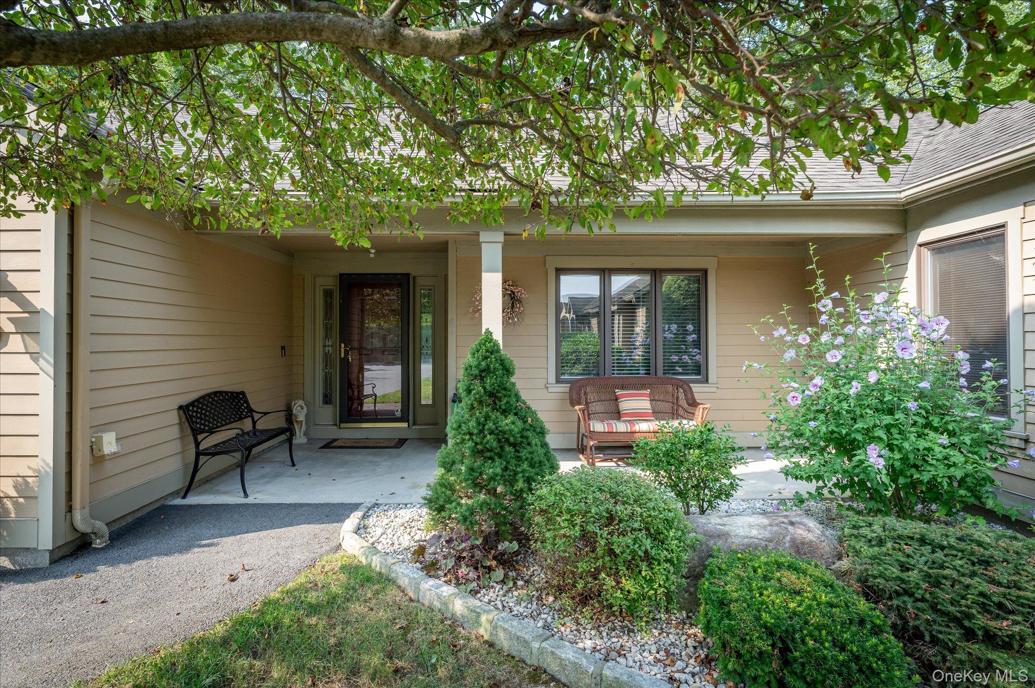 852 Heritage Hills