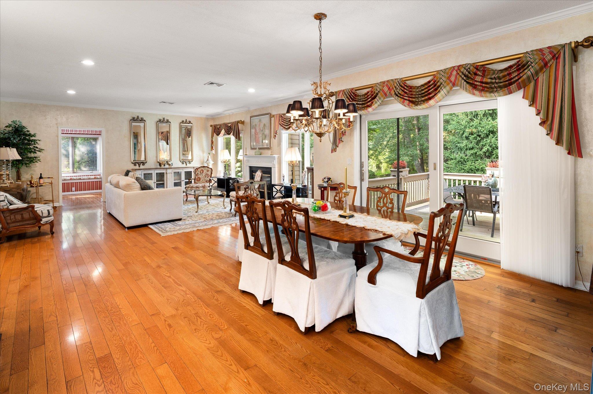 852 Heritage Hills