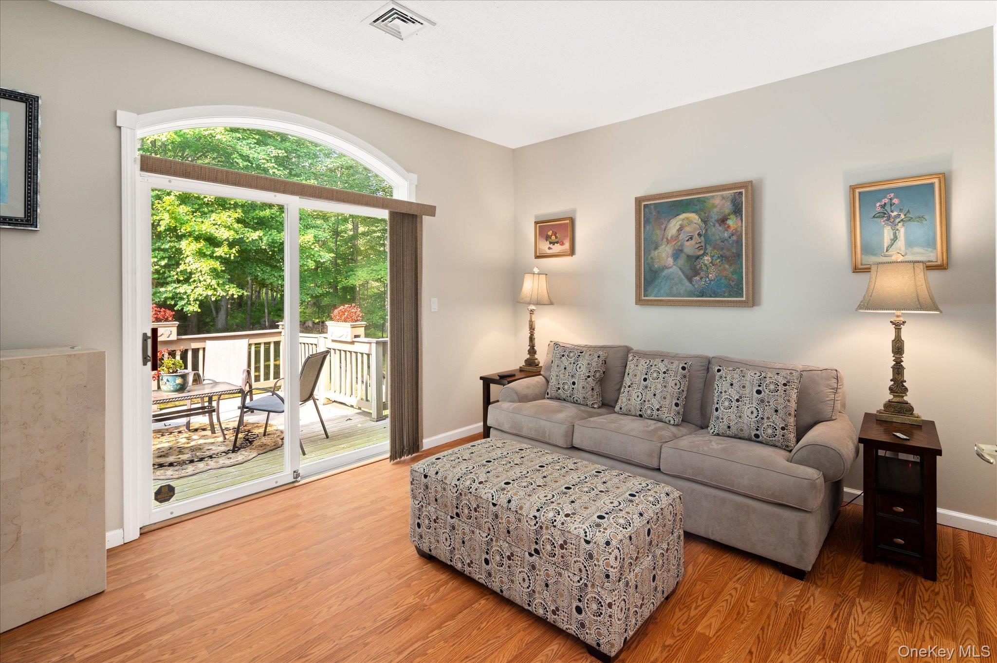 852 Heritage Hills