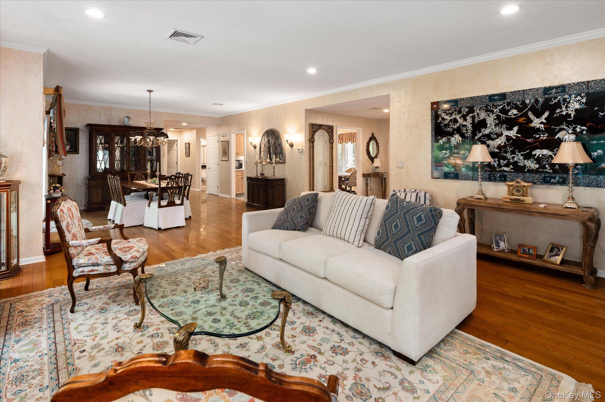 852 Heritage Hills