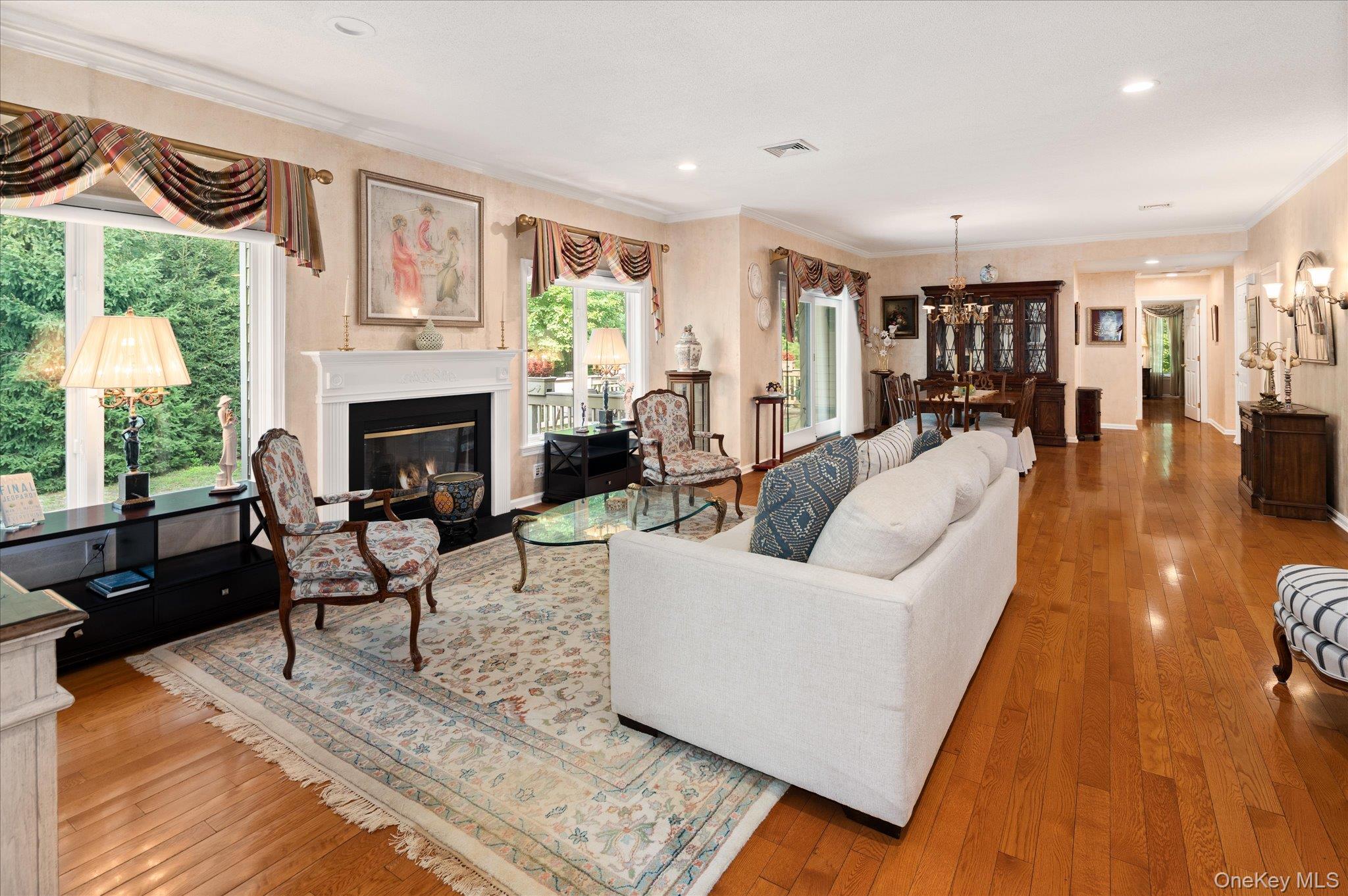 852 Heritage Hills