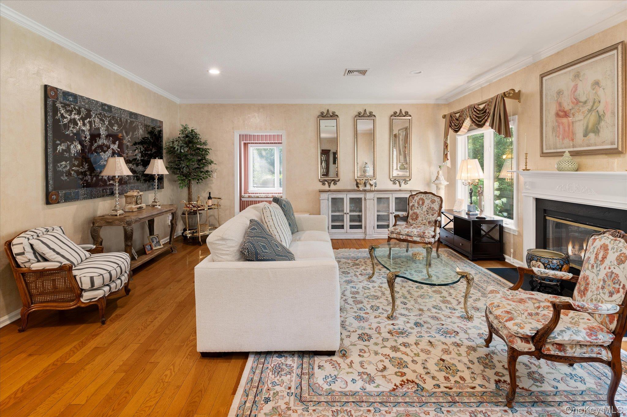 852 Heritage Hills