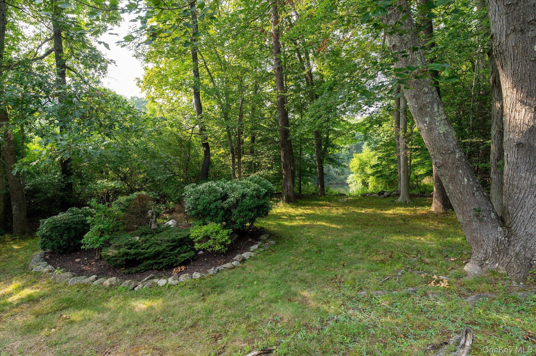 852 Heritage Hills