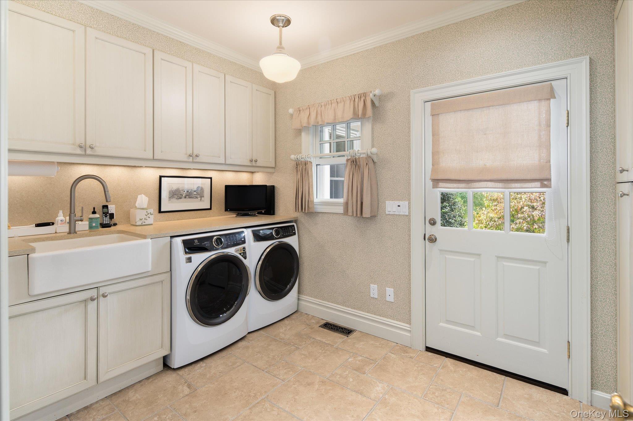 25 Equestrian Park Drive