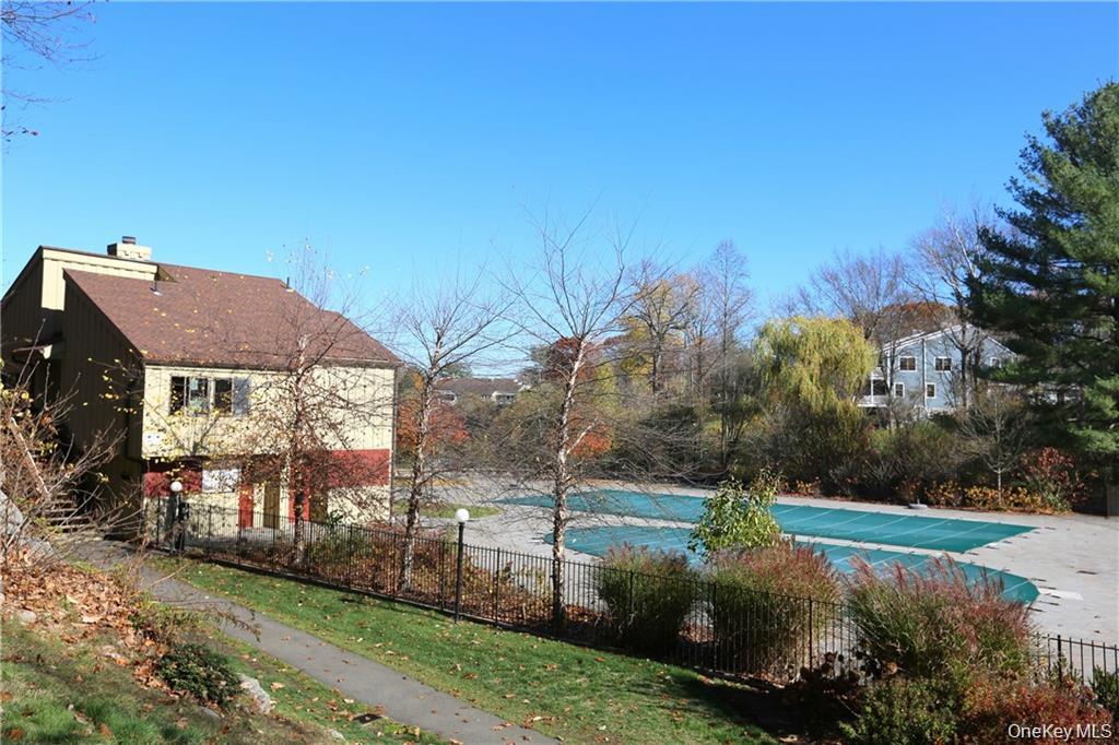 62 Fox Run