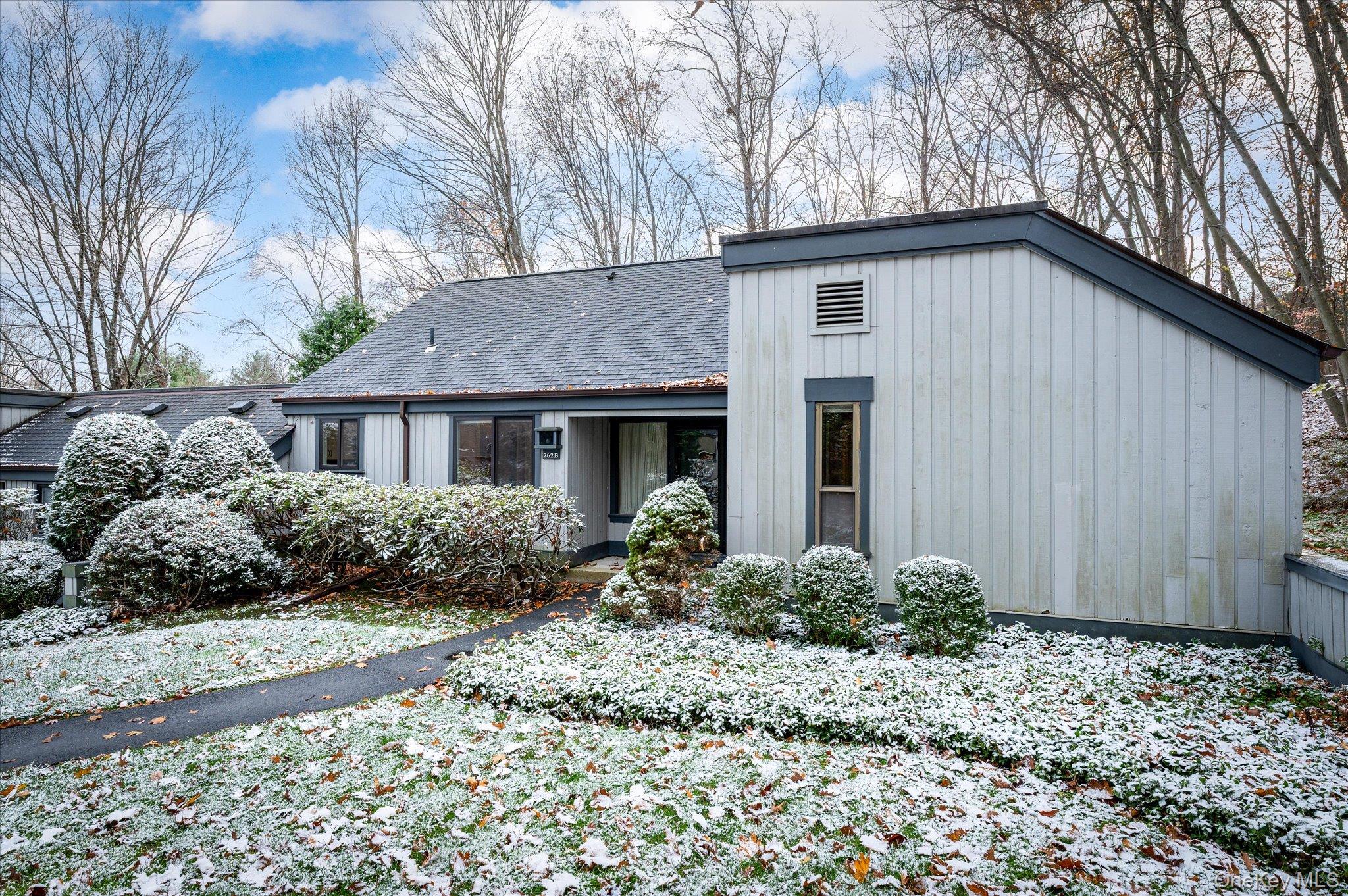 262 Heritage Hills Unit: B