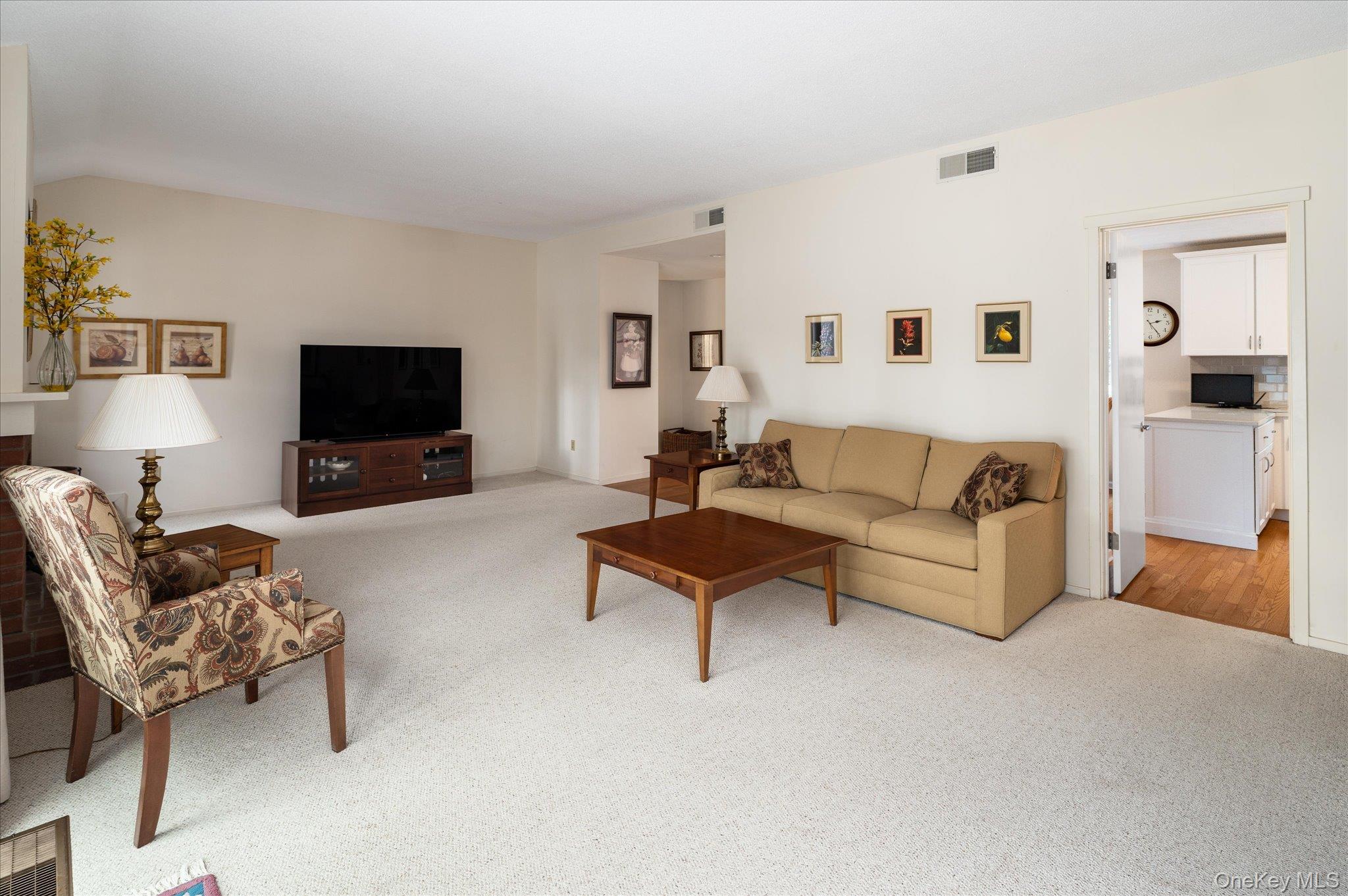 262 Heritage Hills Unit: B