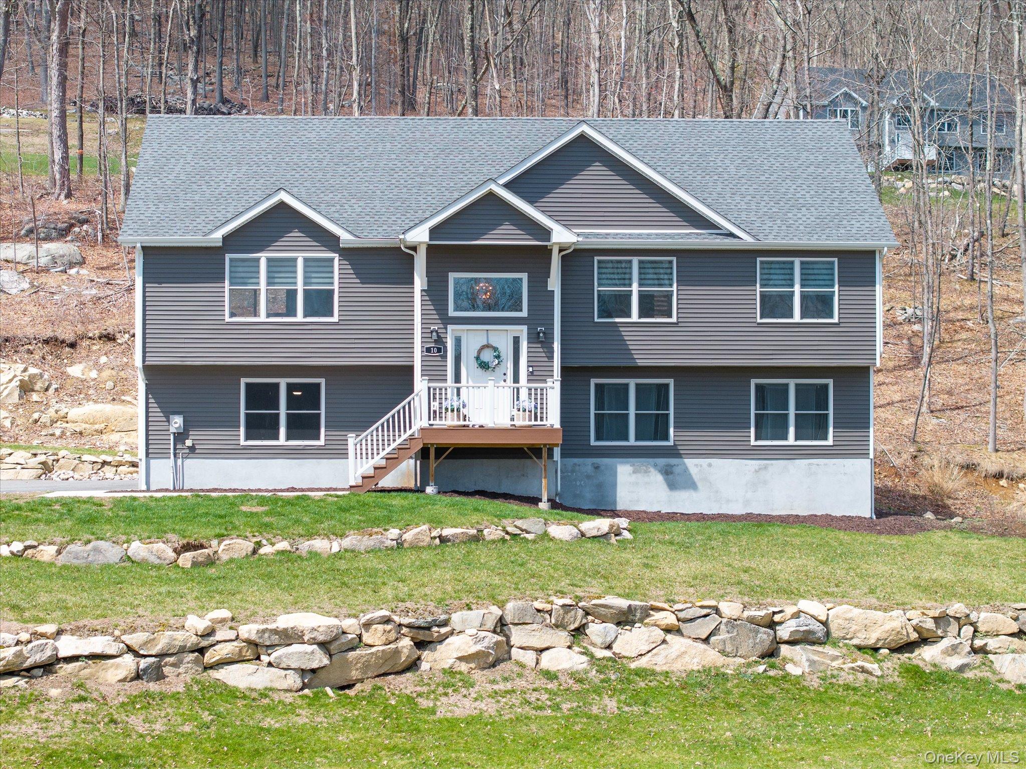 10 Eagle Hill Road