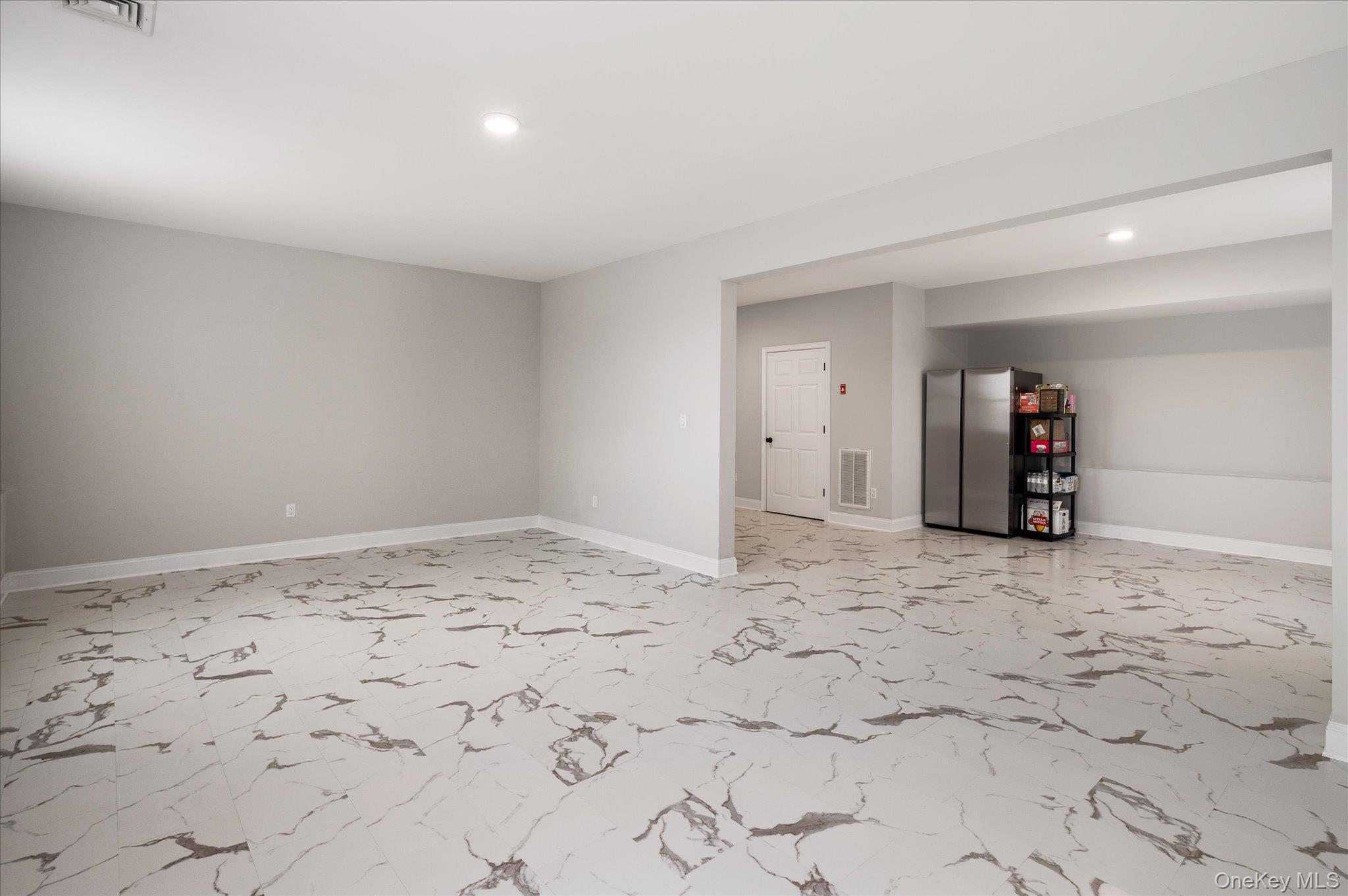 10 Eagle Hill Road