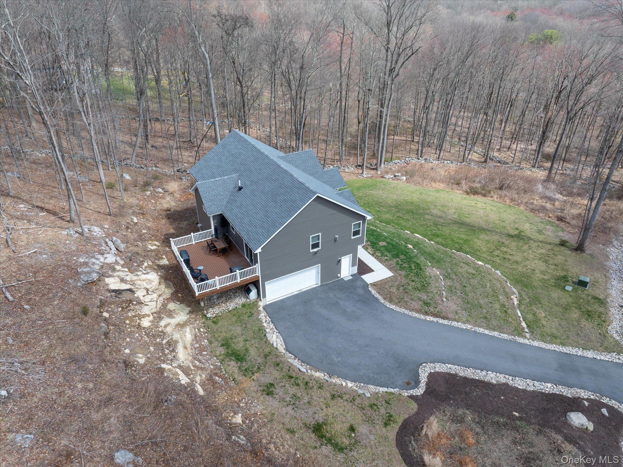 10 Eagle Hill Road
