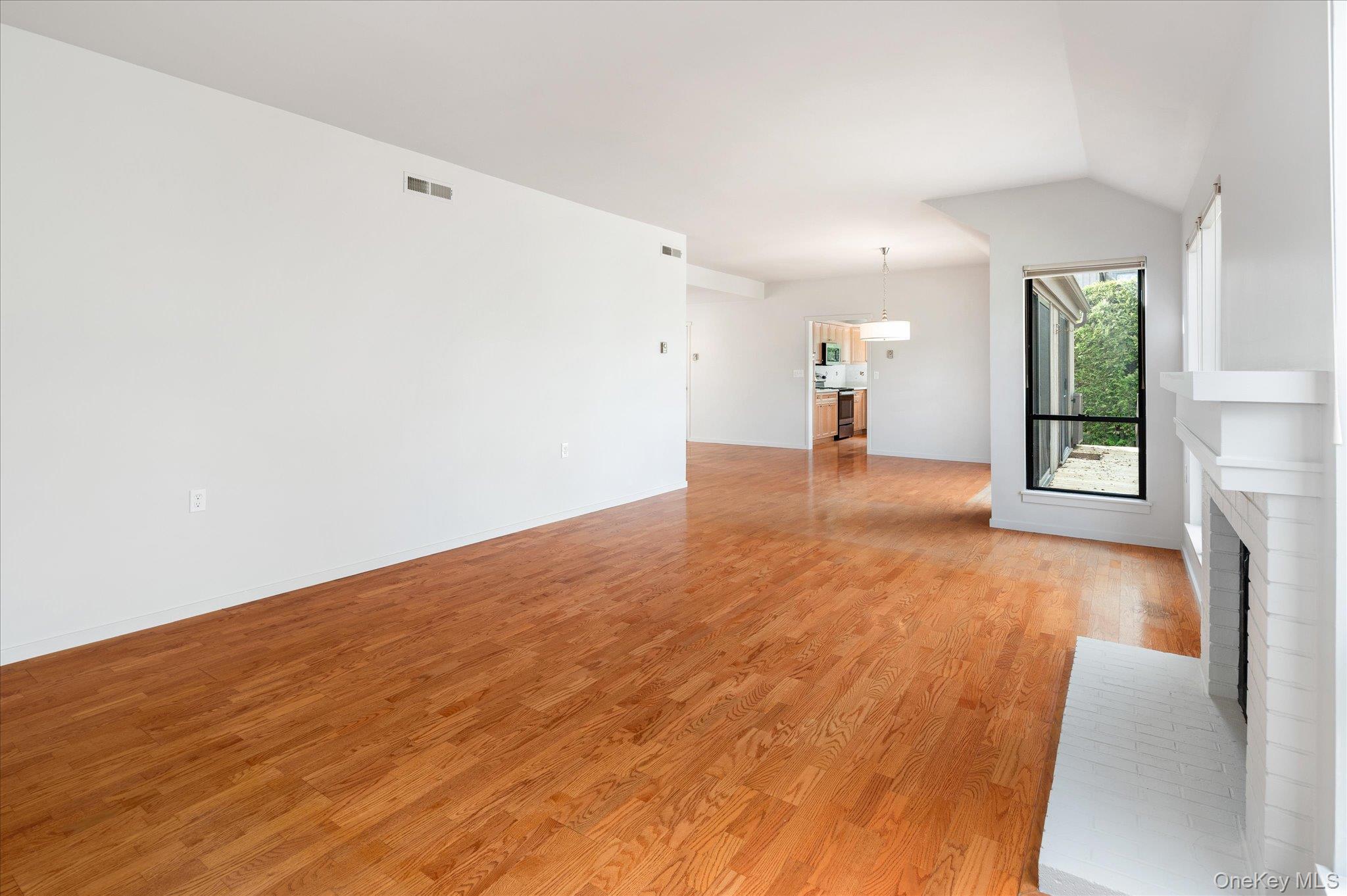 371 Heritage Hills Unit: A