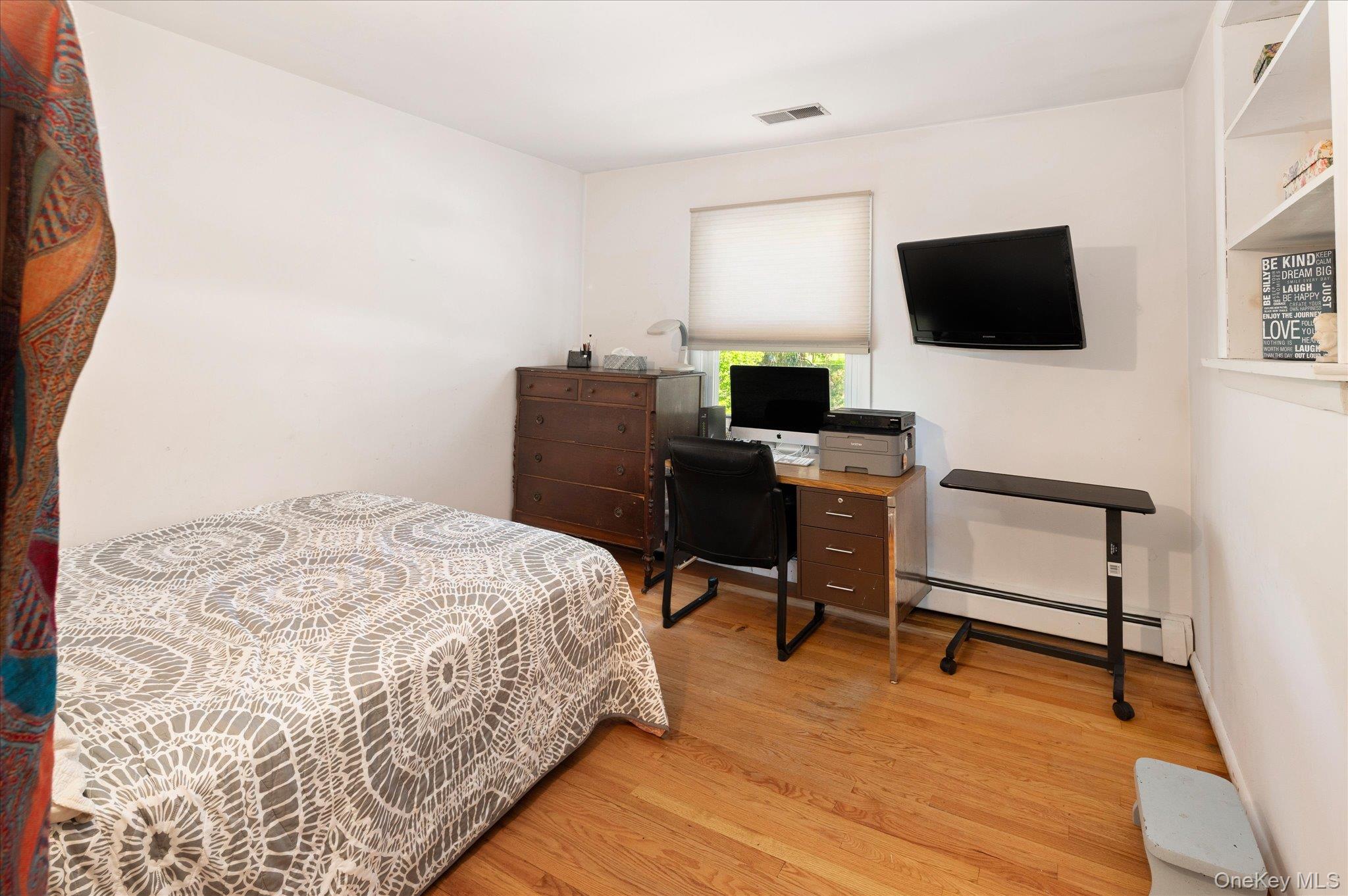 6 Amawalk Avenue